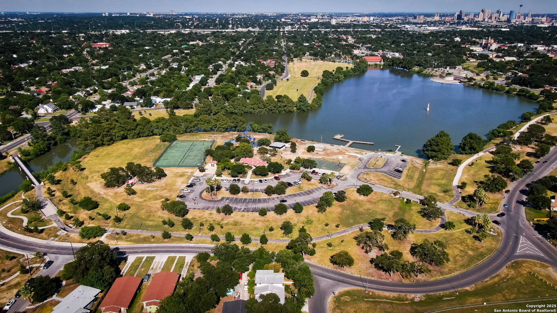 1939 W French Pl,SANANTONIO, TX 78201