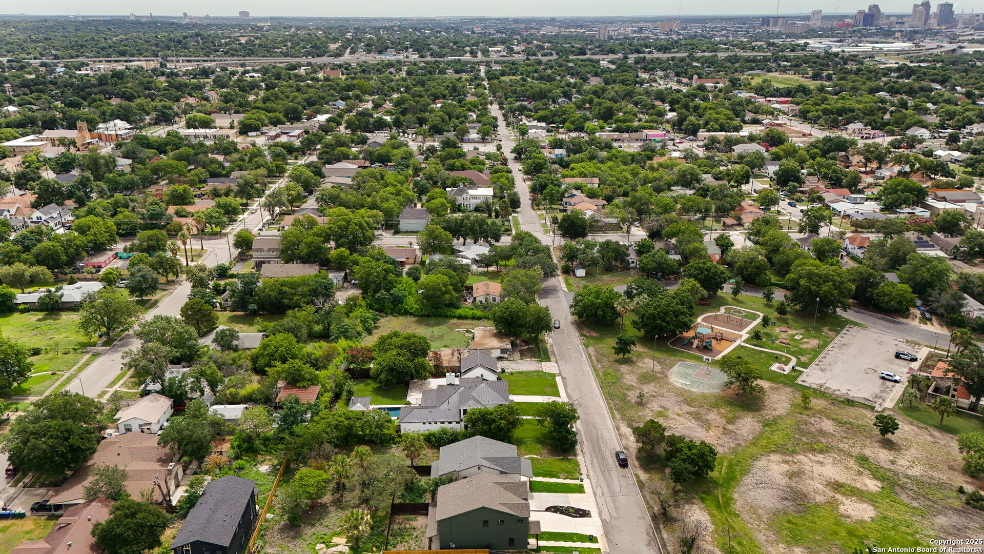 1939 W French Pl,SANANTONIO, TX 78201