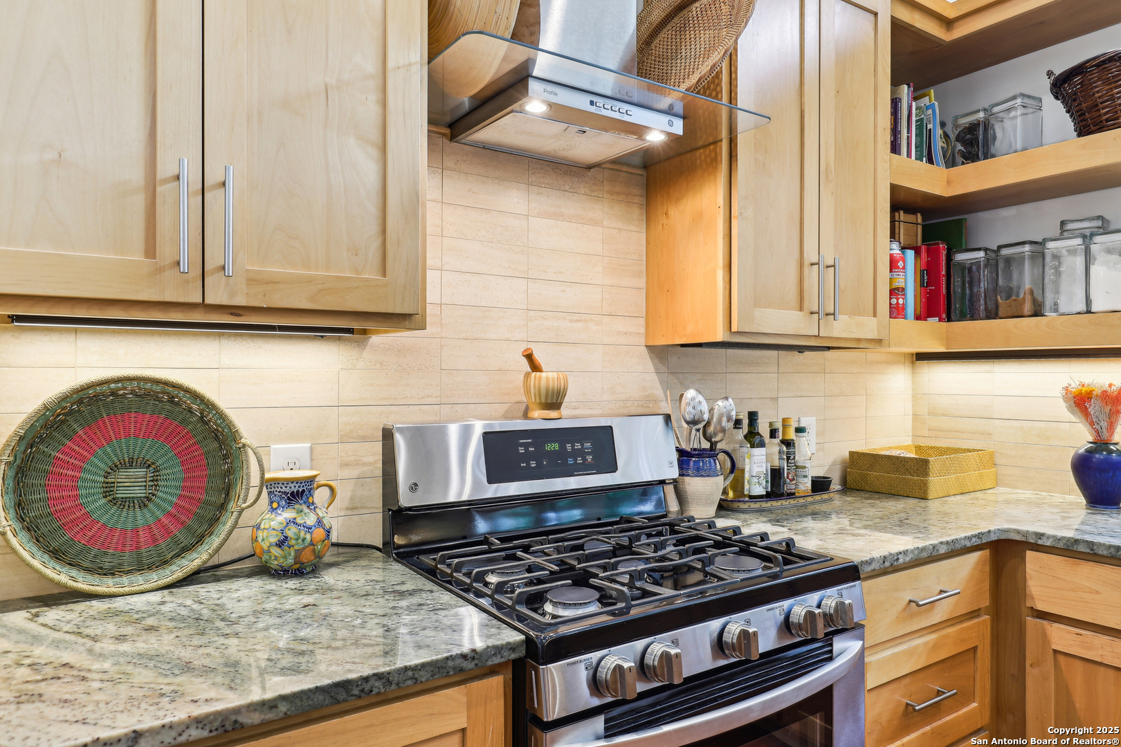 139 Mount Erin, SANANTONIO, TX, 78212 | 1873667 | Realty Texas LLC