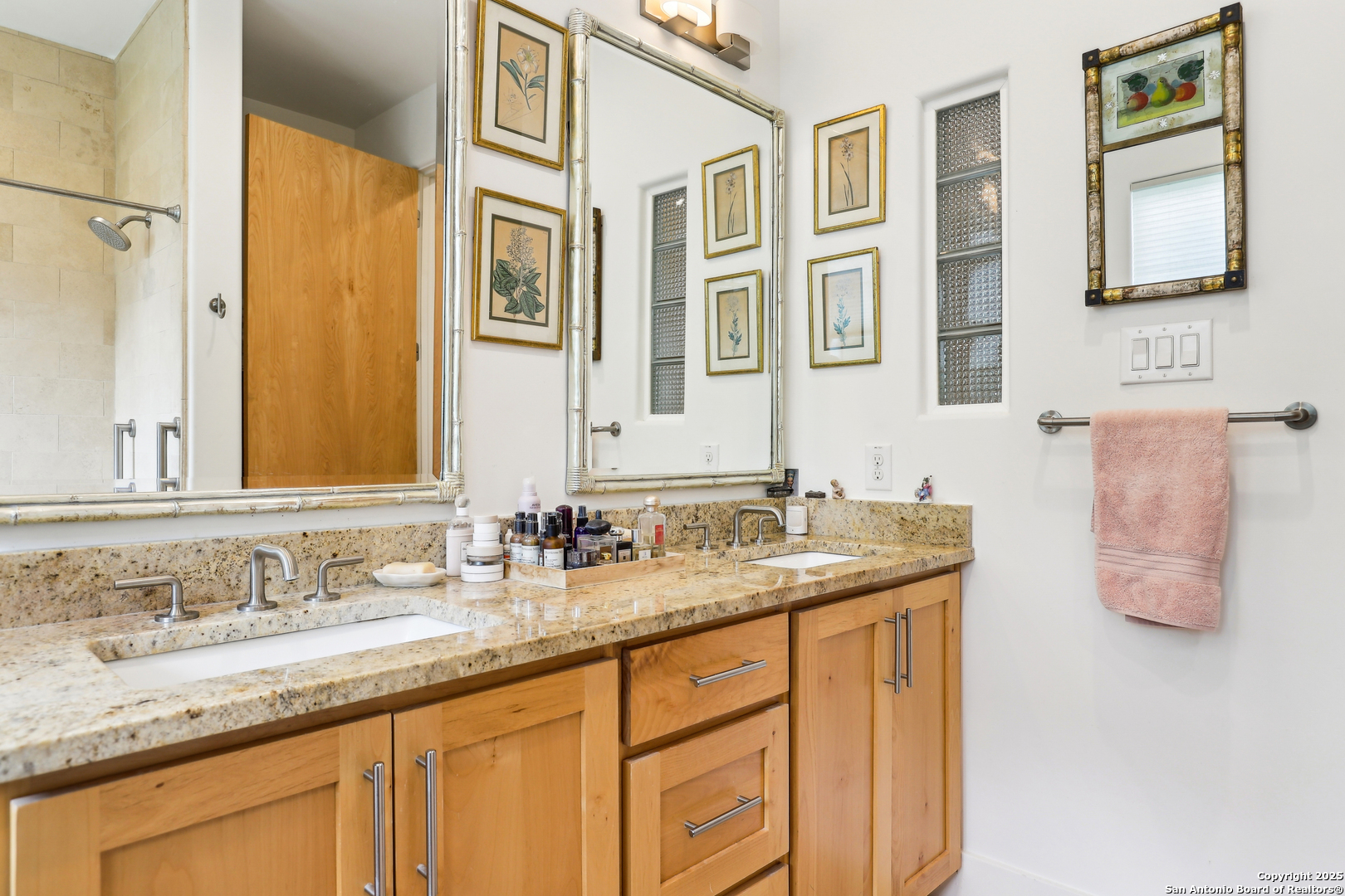 139 Mount Erin, SANANTONIO, TX, 78212 | 1873667 | Realty Texas LLC