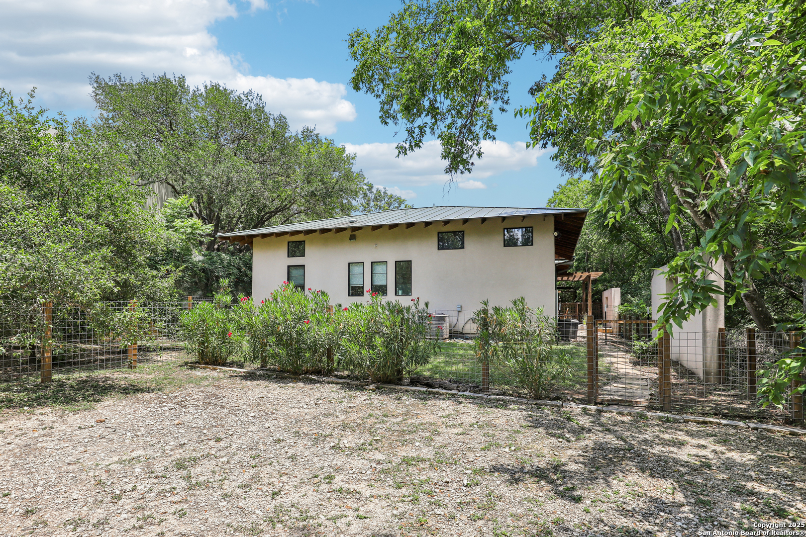 139 Mount Erin, SANANTONIO, TX, 78212 | 1873667 | Realty Texas LLC