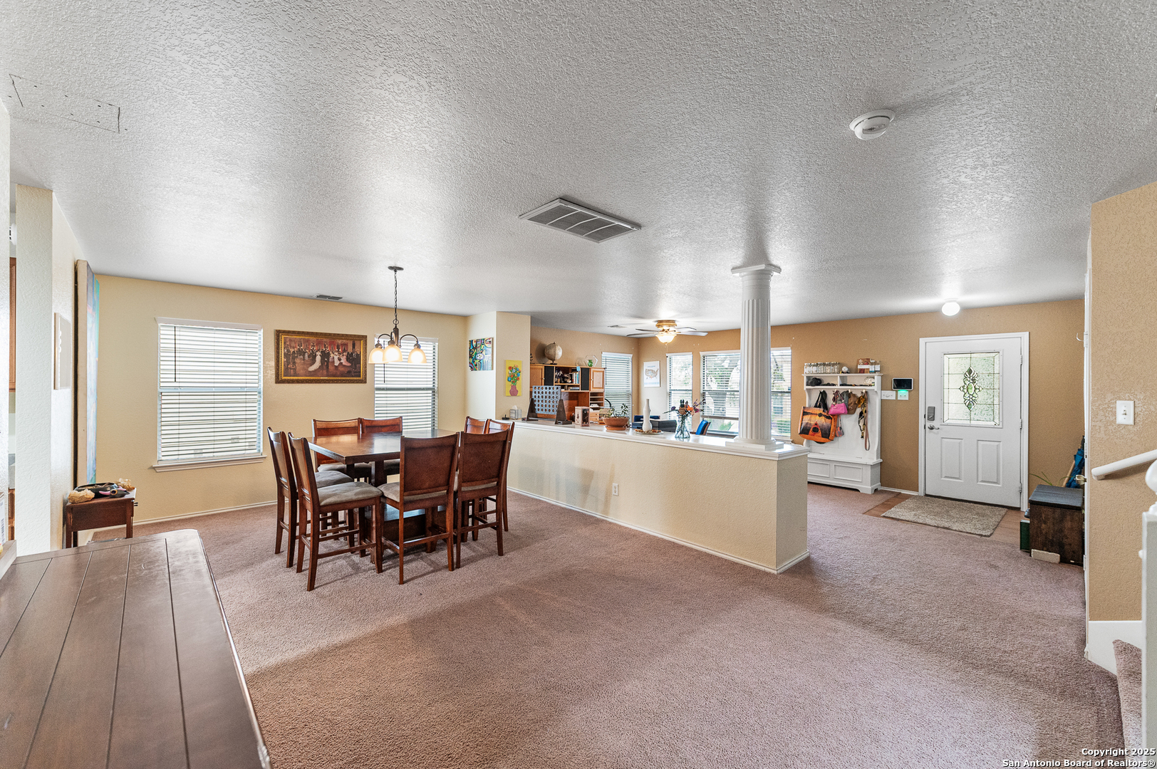 6743 Spearwood, LIVEOAK, TX, 78233 | 1872886 | Realty Texas LLC