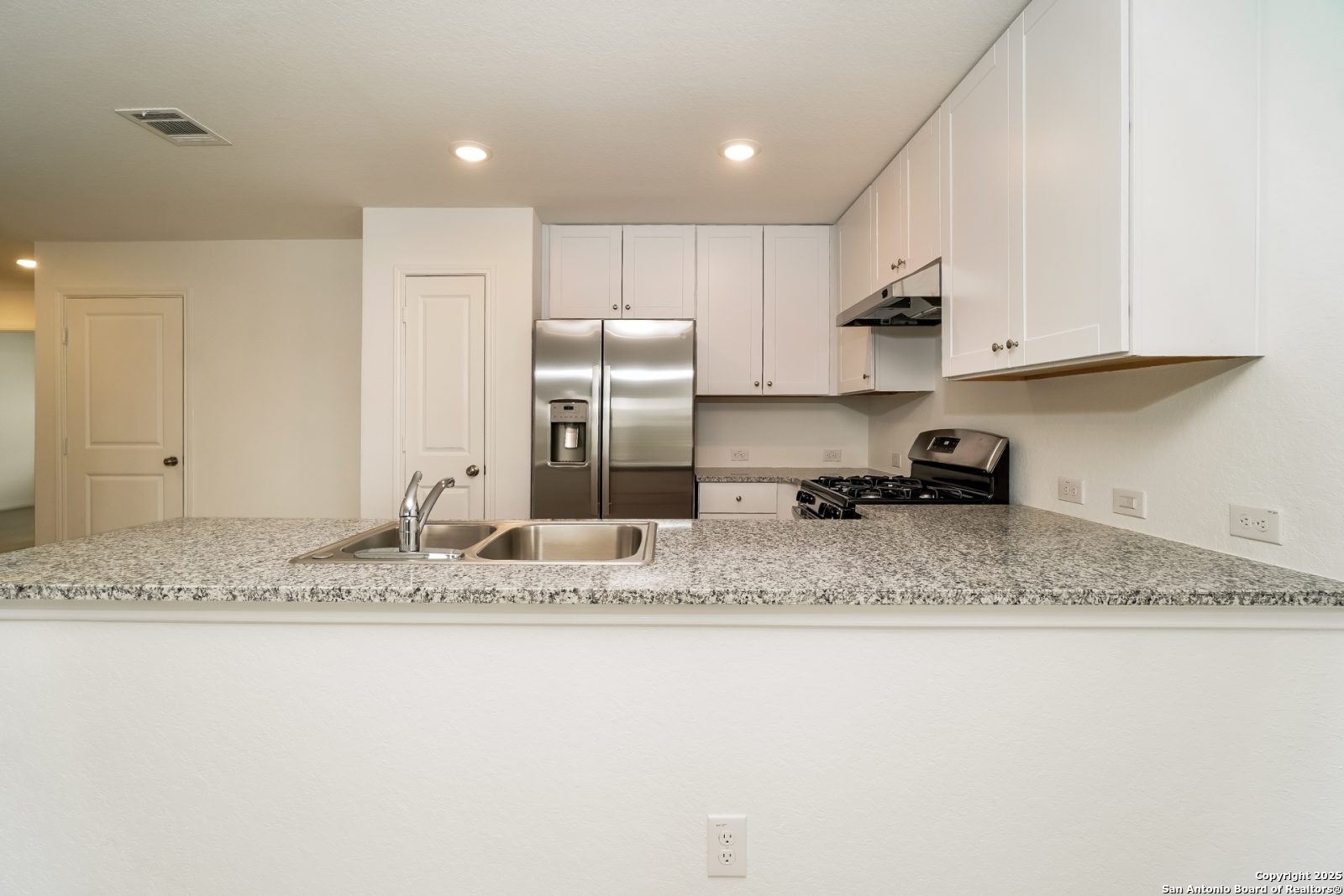 5738 Companion Loop, Bulverde, TX, 78163 | 1876671 | Realty Texas LLC