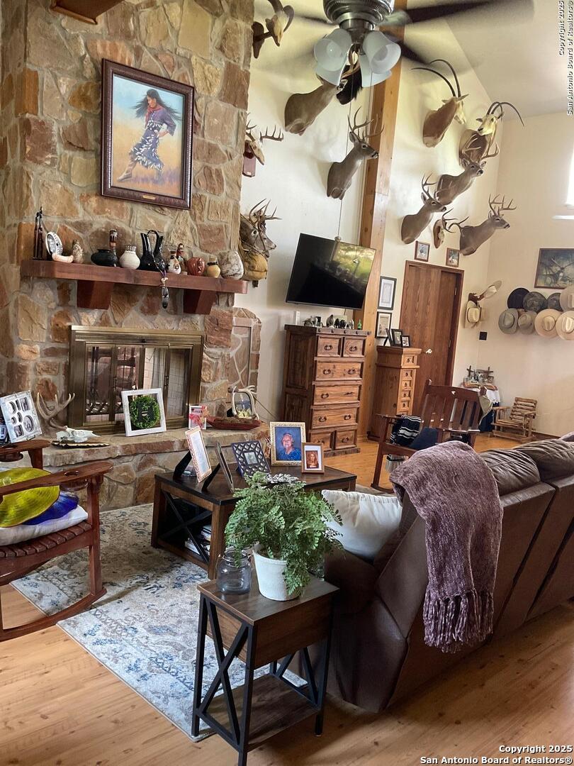 782 Lakeshore, Bandera, TX, 78003 | 1873817 | Realty Texas LLC