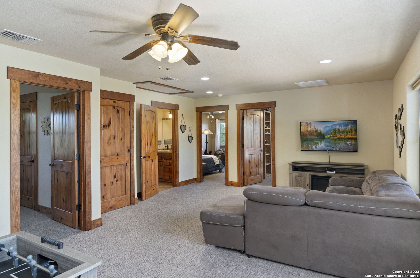 849 MADRONA RIDGE DR, Bandera, TX, 78003-4564 | 1877467 | Realty Texas LLC
