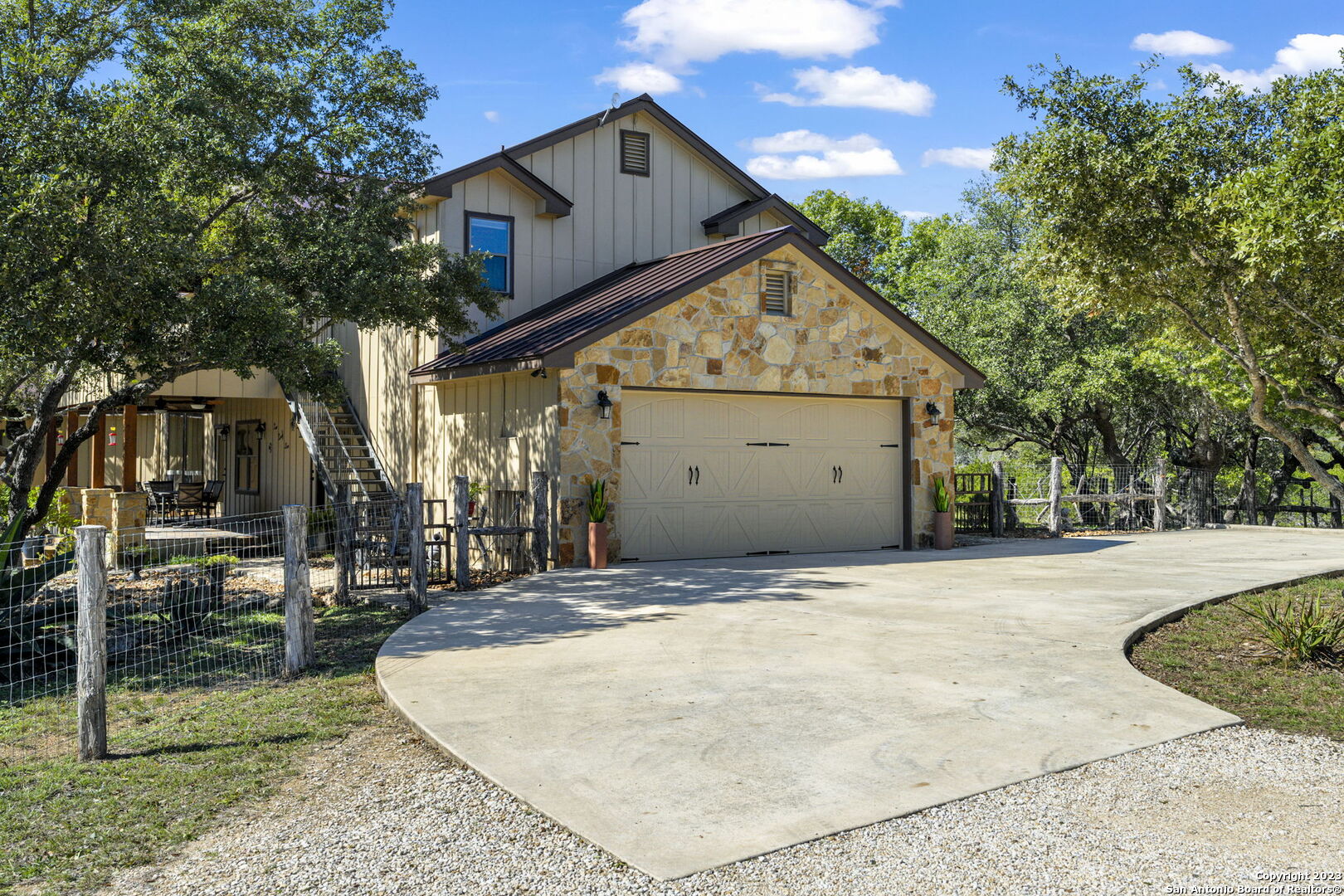 849 MADRONA RIDGE DR, Bandera, TX, 78003-4564 | 1877467 | Realty Texas LLC