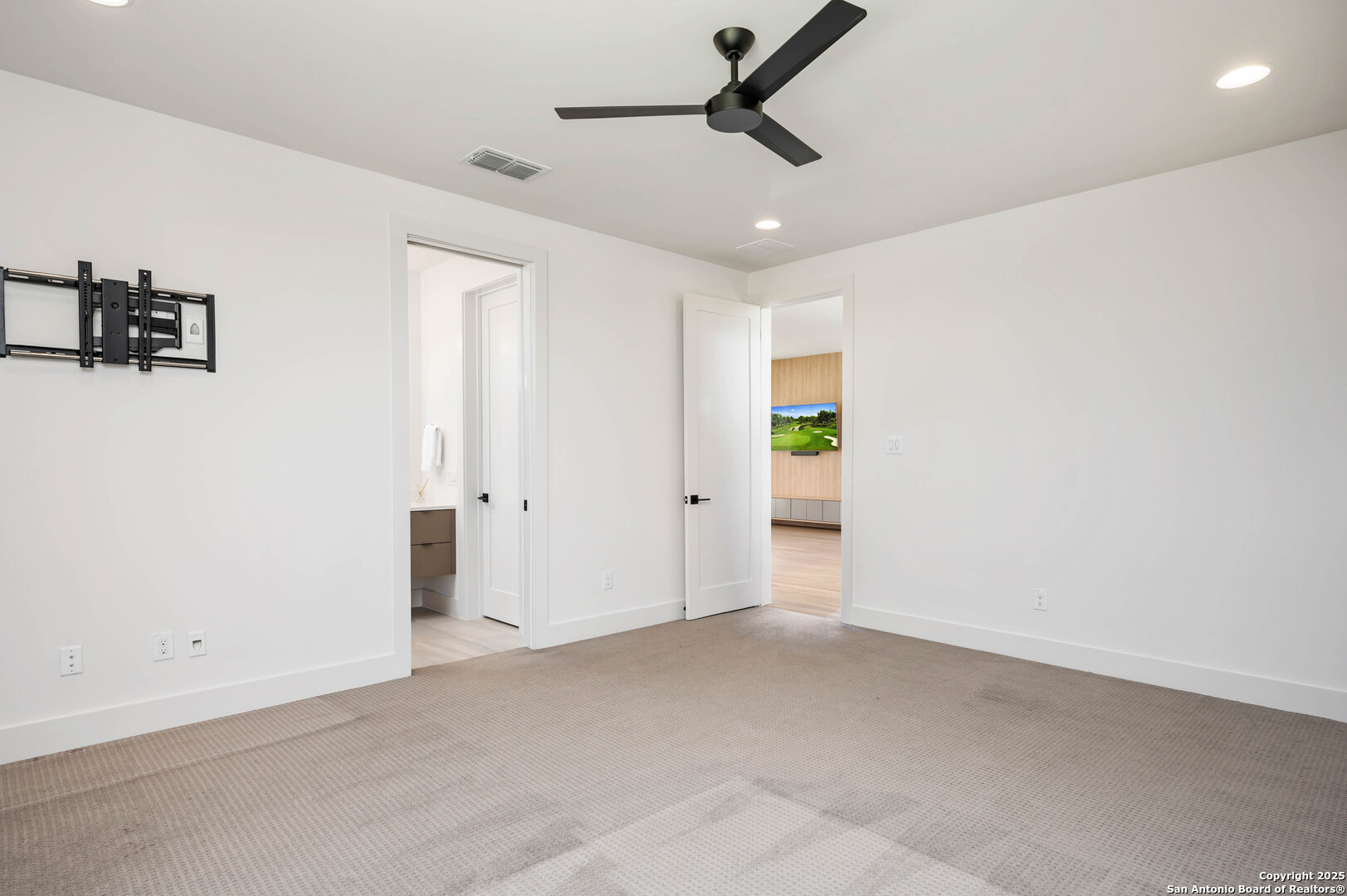 211 Wellesley Hill, SHAVANOPAR, TX, 78231 | 1868970 | Realty Texas LLC