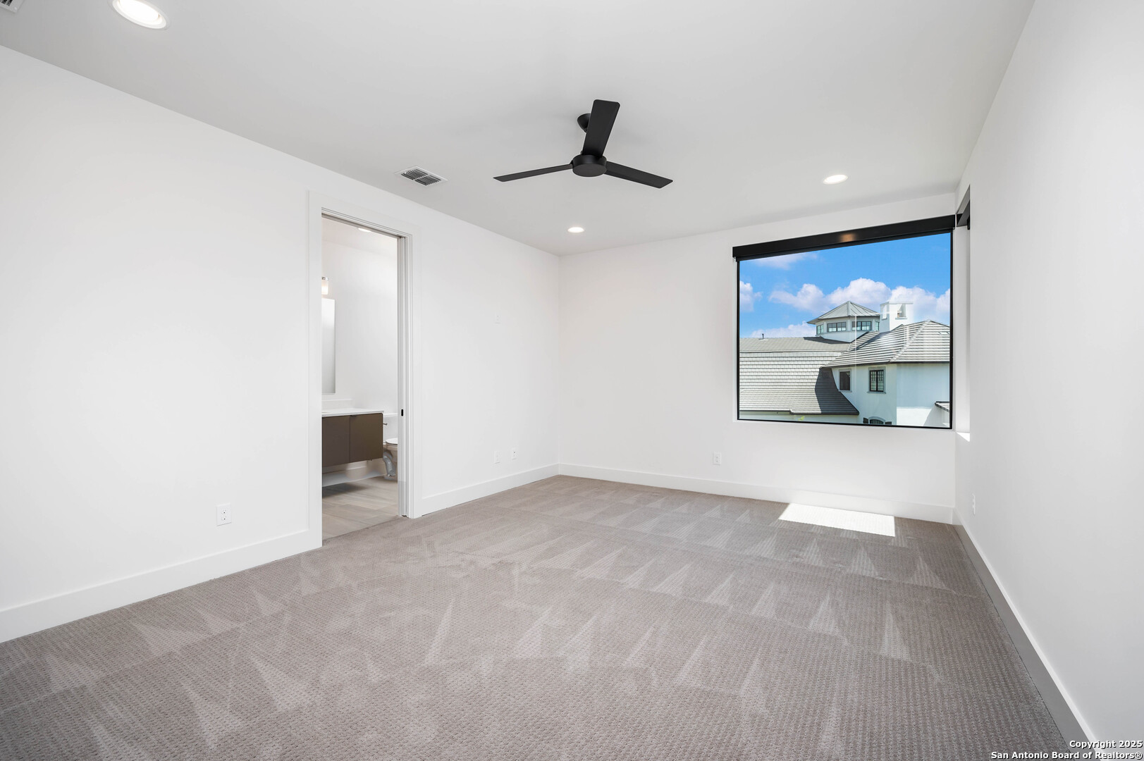 211 Wellesley Hill, SHAVANOPAR, TX, 78231 | 1868970 | Realty Texas LLC