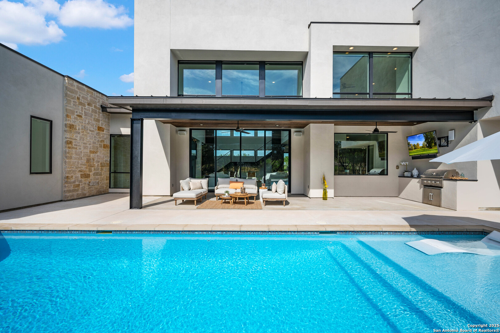 211 Wellesley Hill, SHAVANOPAR, TX, 78231 | 1868970 | Realty Texas LLC
