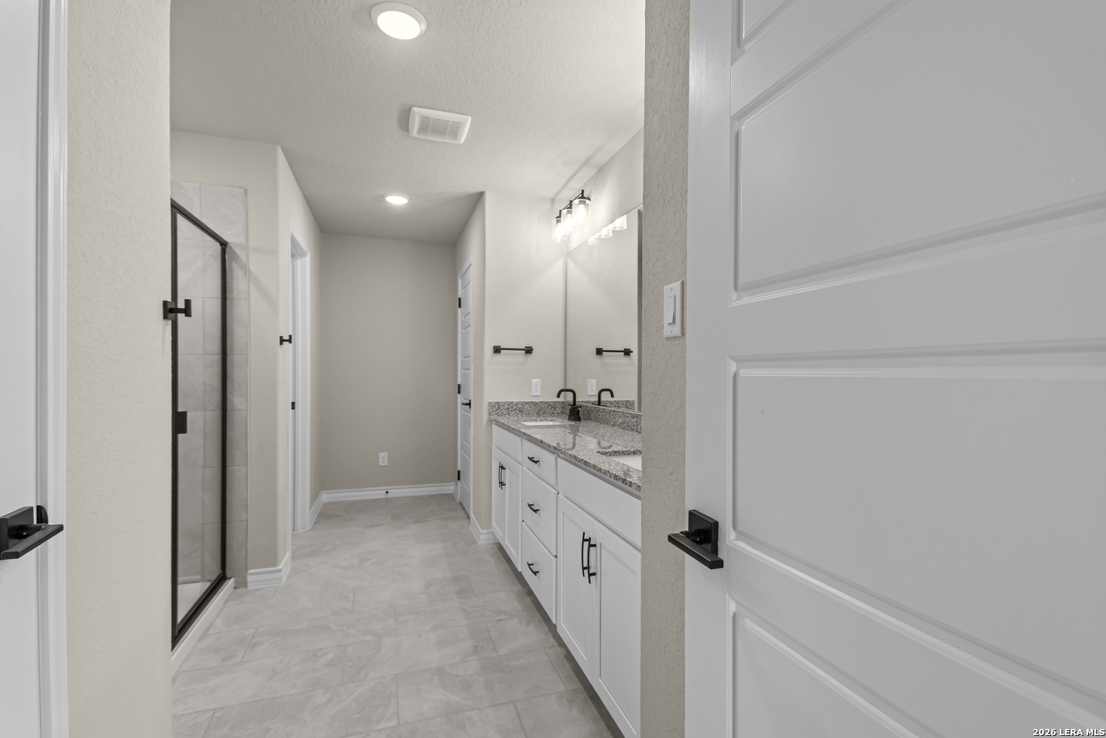 127 Highland Park, Castroville, TX, 78009 | 1877368 | Realty Texas LLC
