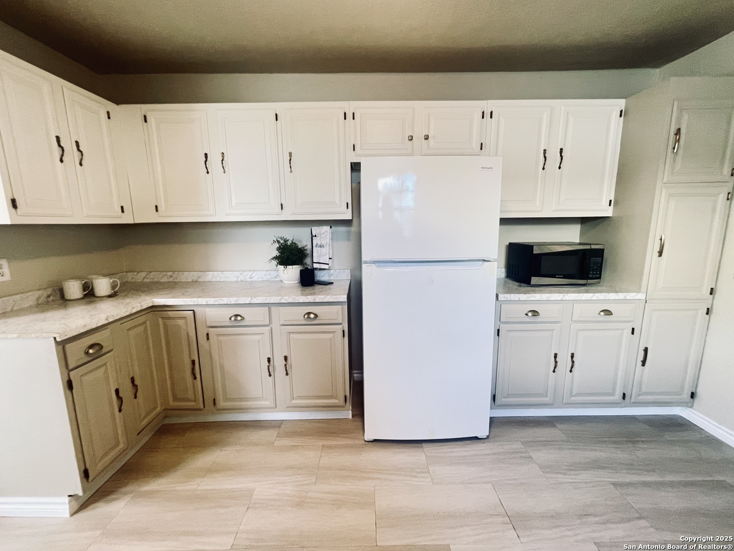 506 S 5th, Carrizo Springs, TX, 78834 | 1877287 | Realty Texas LLC