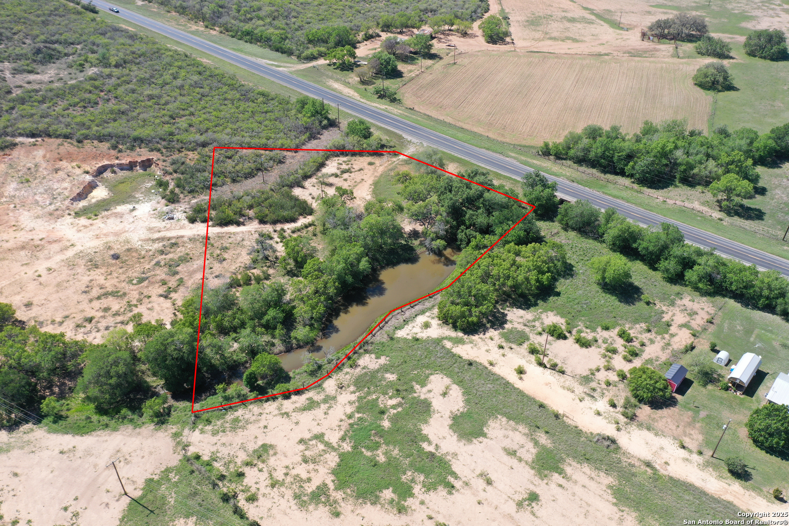 4004 S State Highway 173, Devine, TX, 78016 | 1878650 | Realty Texas LLC