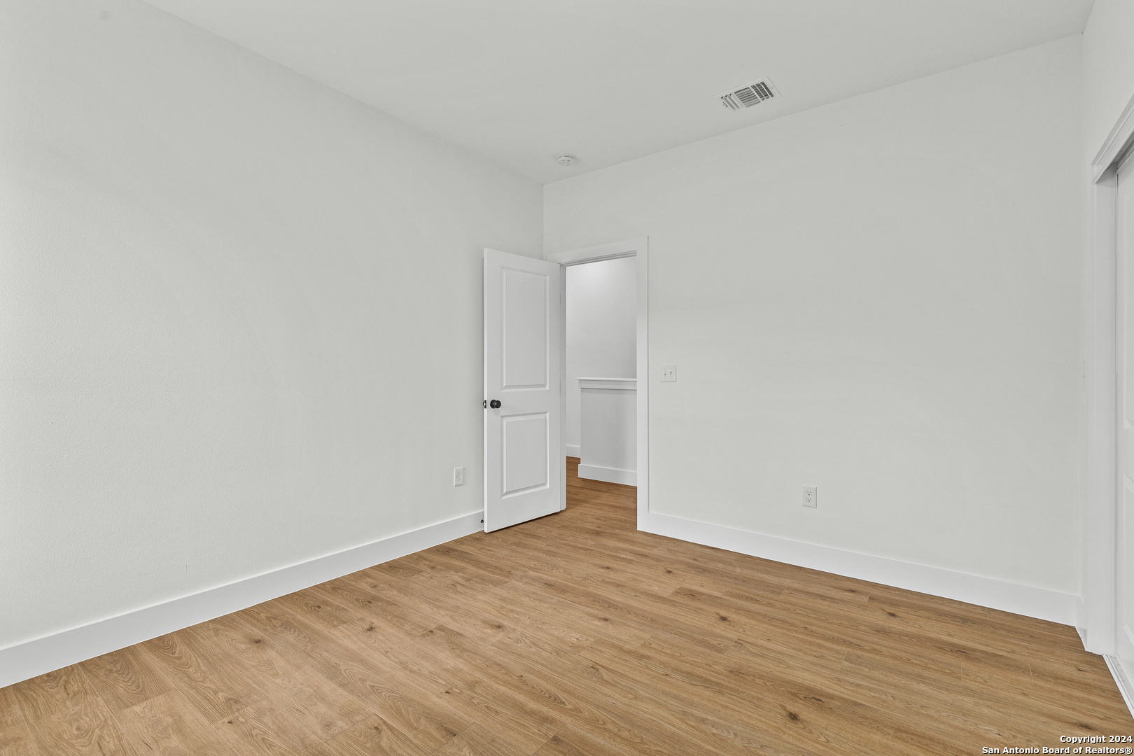 706 Martin Luther King Dr 101, San Antonio, TX, 78203 | 1878542 | Realty Texas LLC