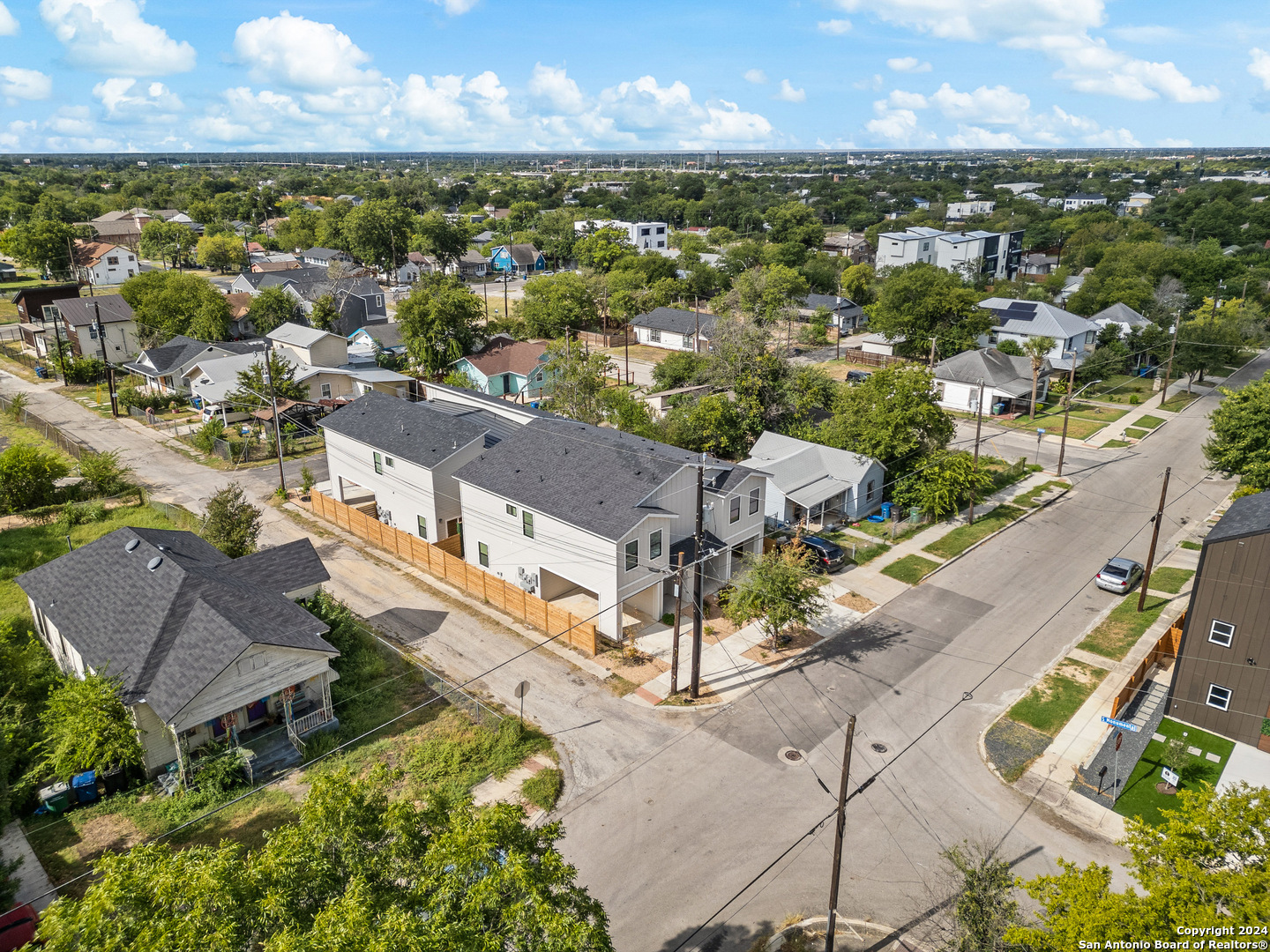 706 Martin Luther King Dr 101, San Antonio, TX, 78203 | 1878542 | Realty Texas LLC