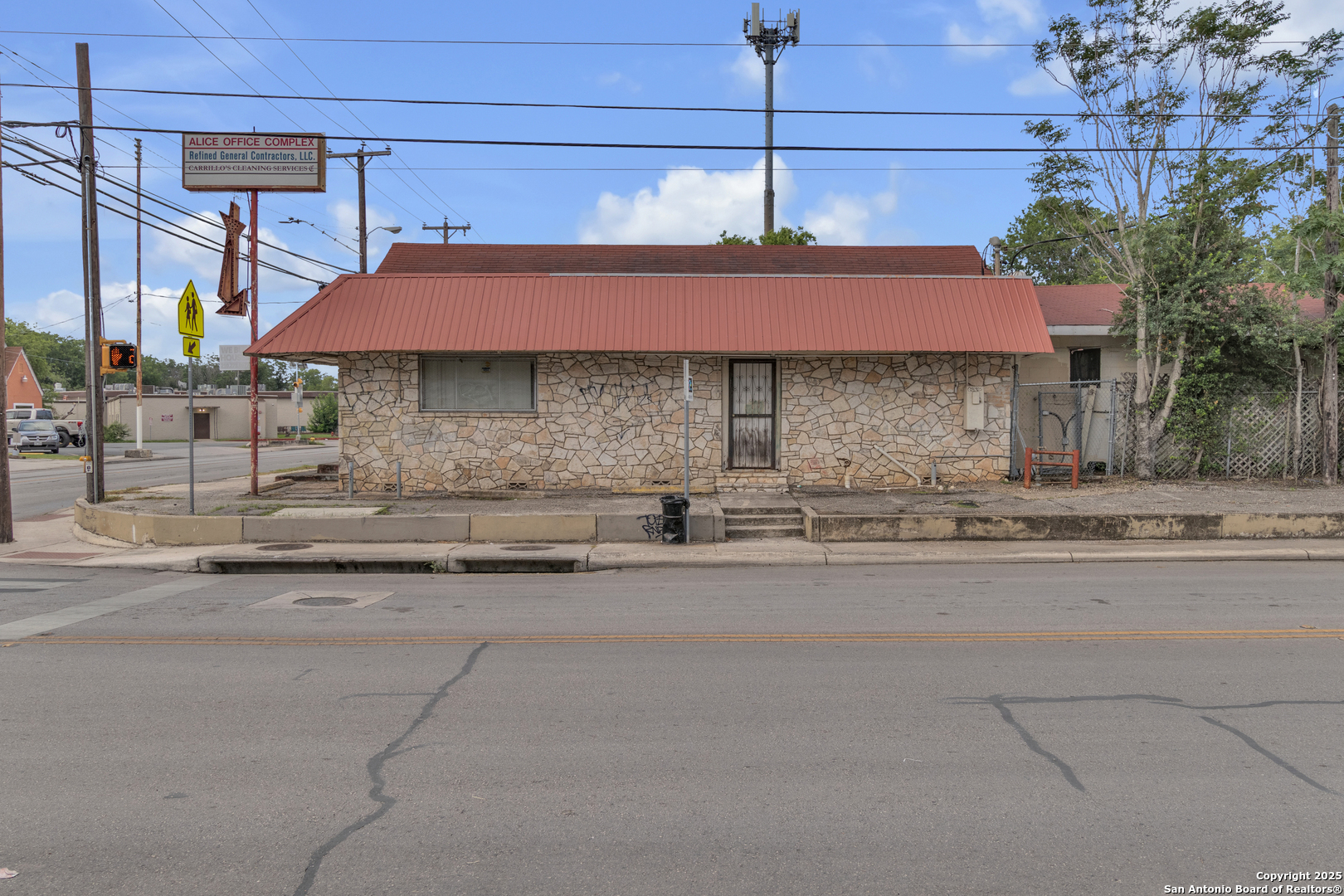 601 CUPPLES RD, San Antonio, TX, 78237 | 1878524 | Realty Texas LLC