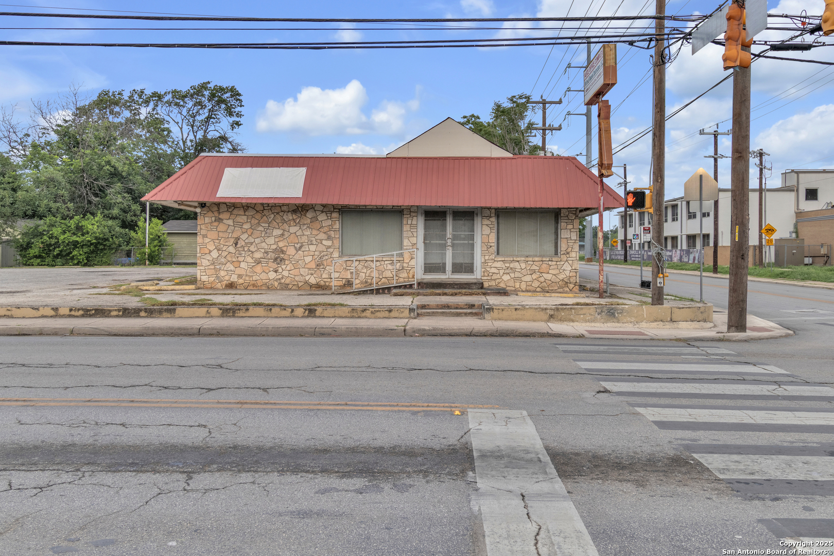 601 CUPPLES RD, San Antonio, TX, 78237 | 1878524 | Realty Texas LLC
