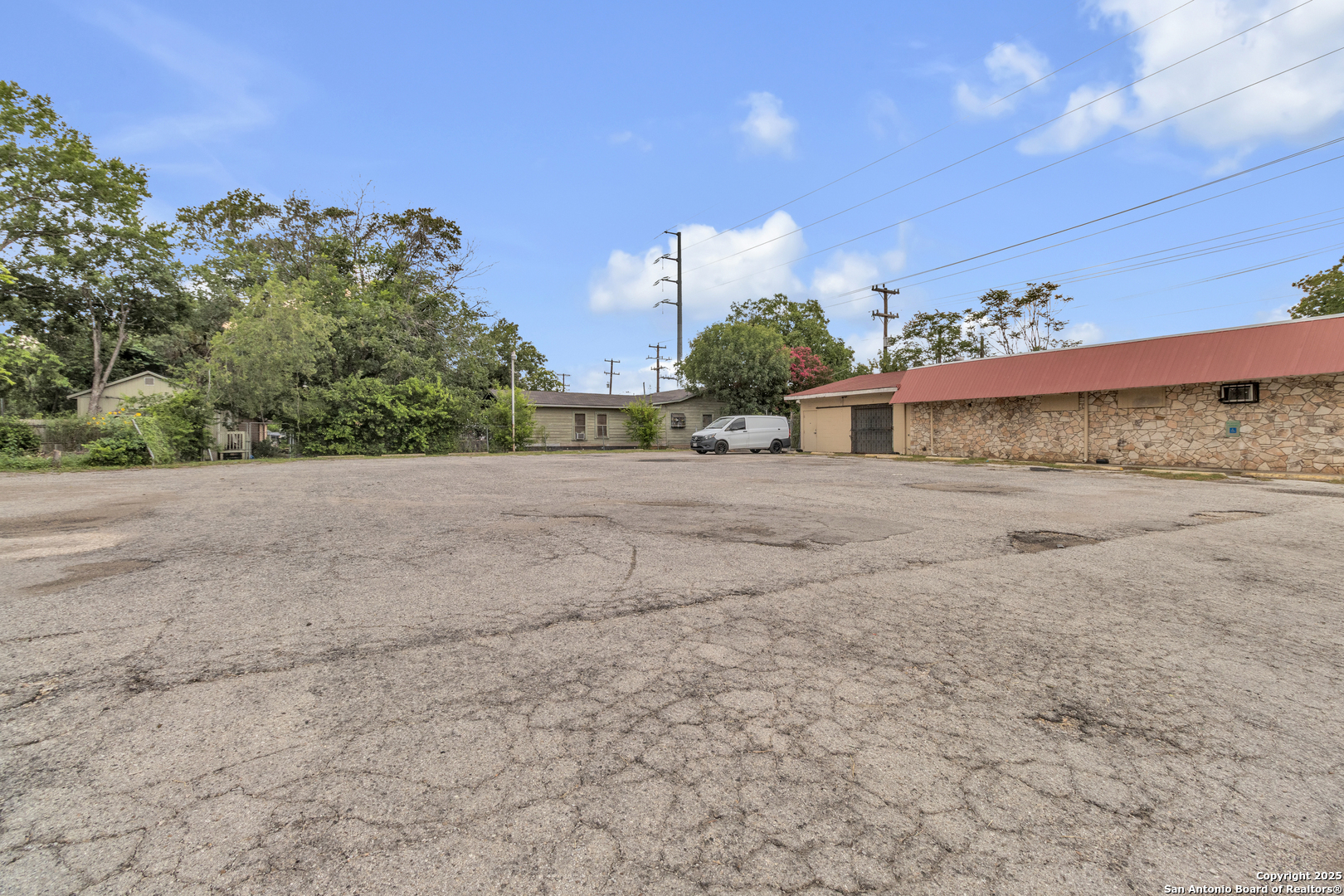 601 CUPPLES RD, San Antonio, TX, 78237 | 1878524 | Realty Texas LLC