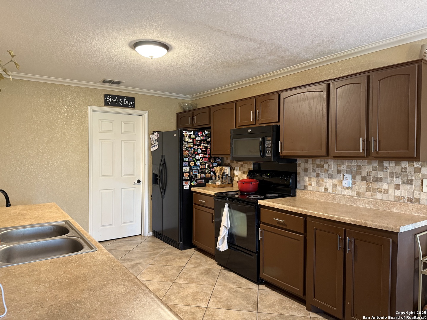 6922 Lunar Way, Converse, TX, 78109 | 1877663 | Realty Texas LLC