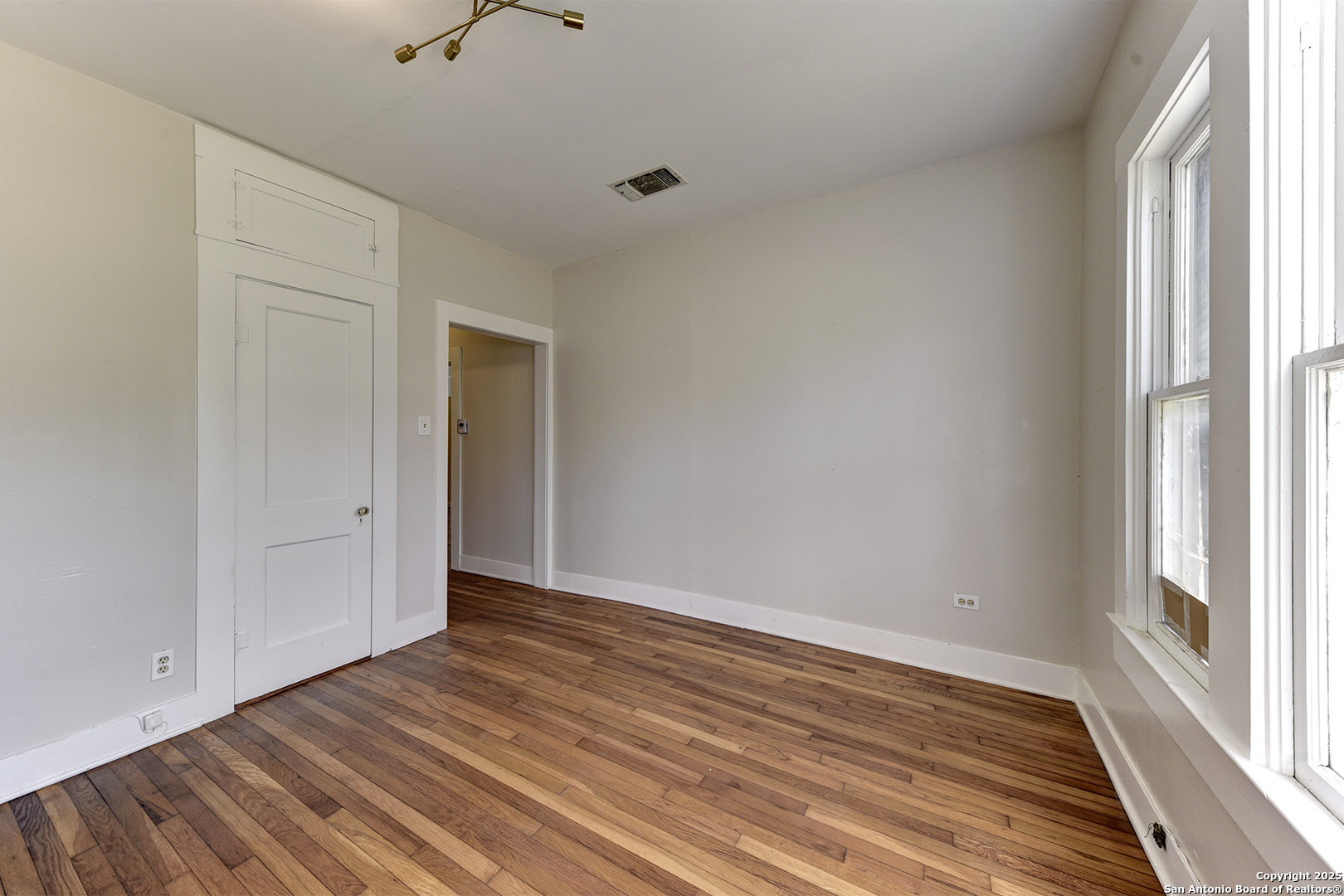 1292 N Business 35, New Braunfels, TX, 78130 | 1879093 | Realty Texas LLC