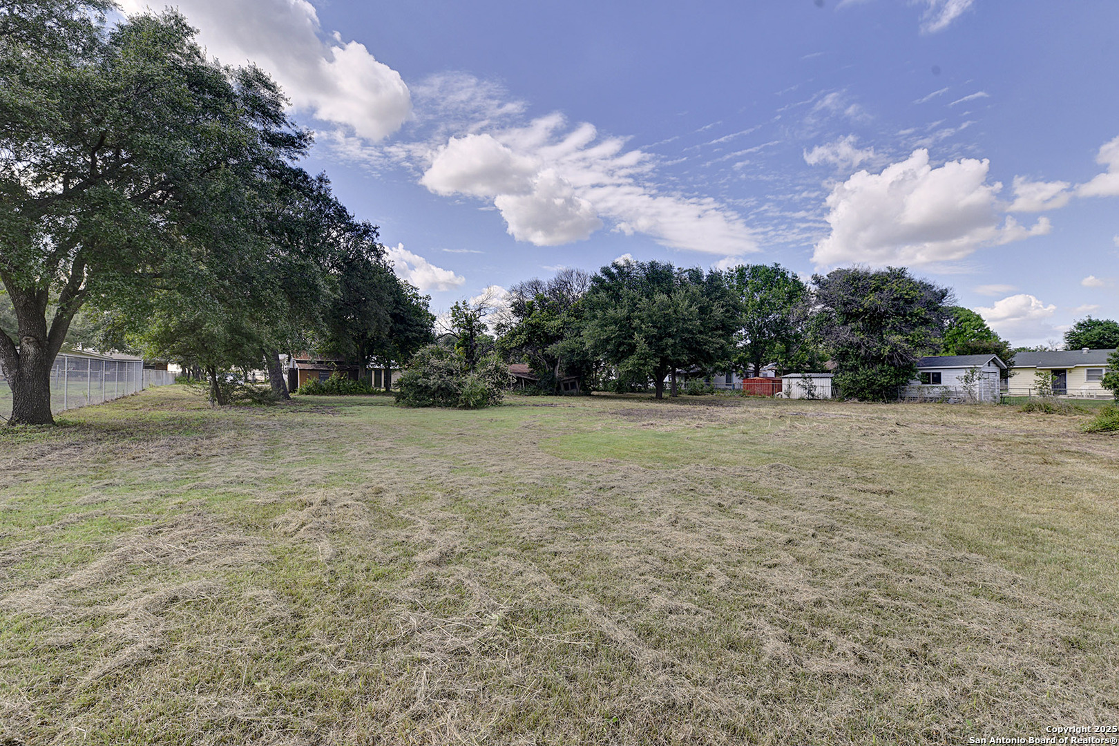 1292 N Business 35, New Braunfels, TX, 78130 | 1879093 | Realty Texas LLC