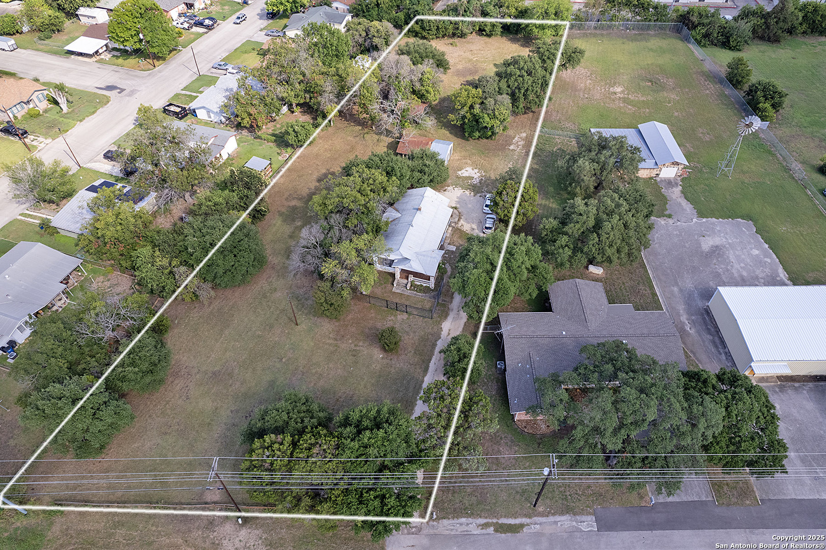 1292 N Business 35, New Braunfels, TX, 78130 | 1879093 | Realty Texas LLC