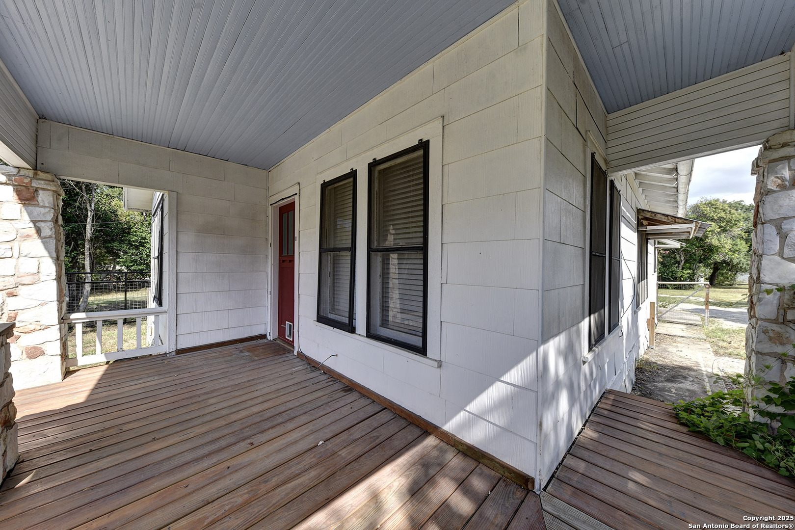 1292 N Business 35, New Braunfels, TX, 78130 | 1879093 | Realty Texas LLC