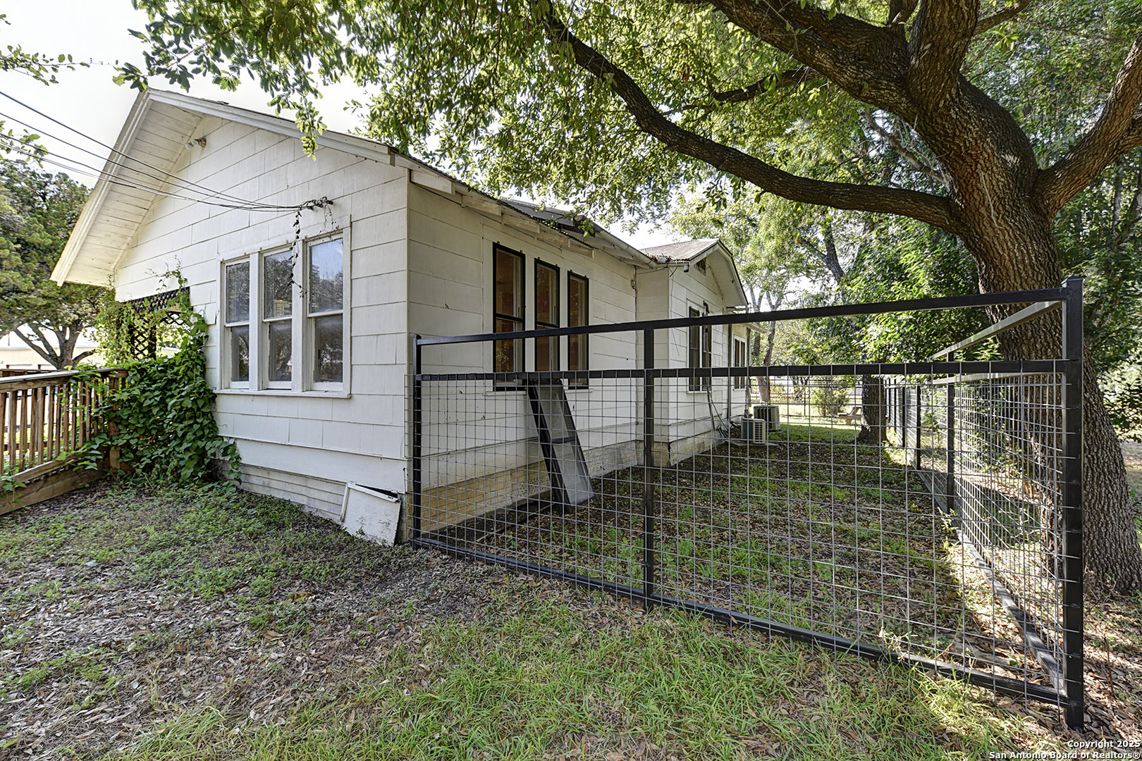1292 N Business 35, New Braunfels, TX, 78130 | 1879093 | Realty Texas LLC