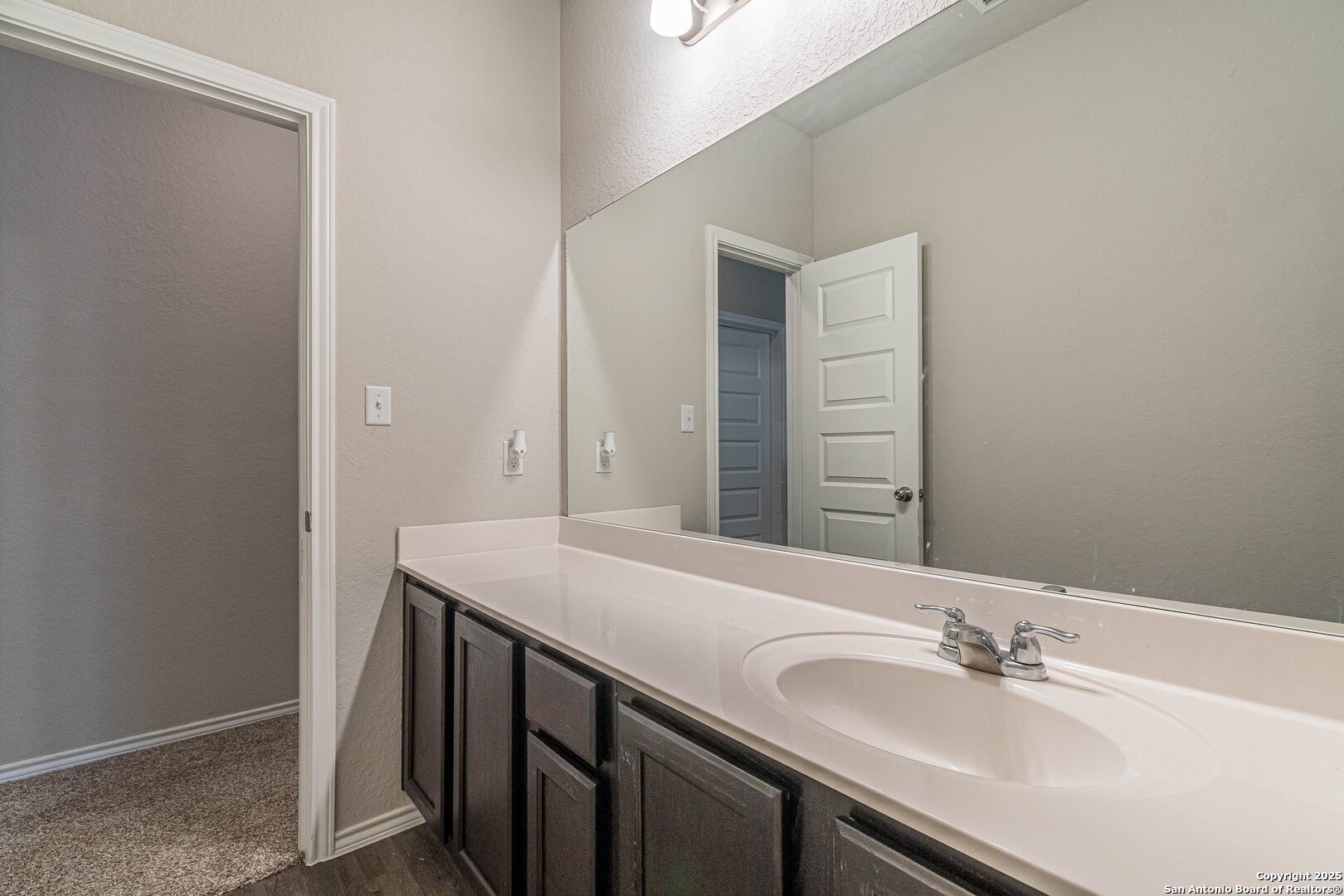 9427 Somers Bend, SANANTONIO, TX, 78211 | 1879603 | Realty Texas LLC