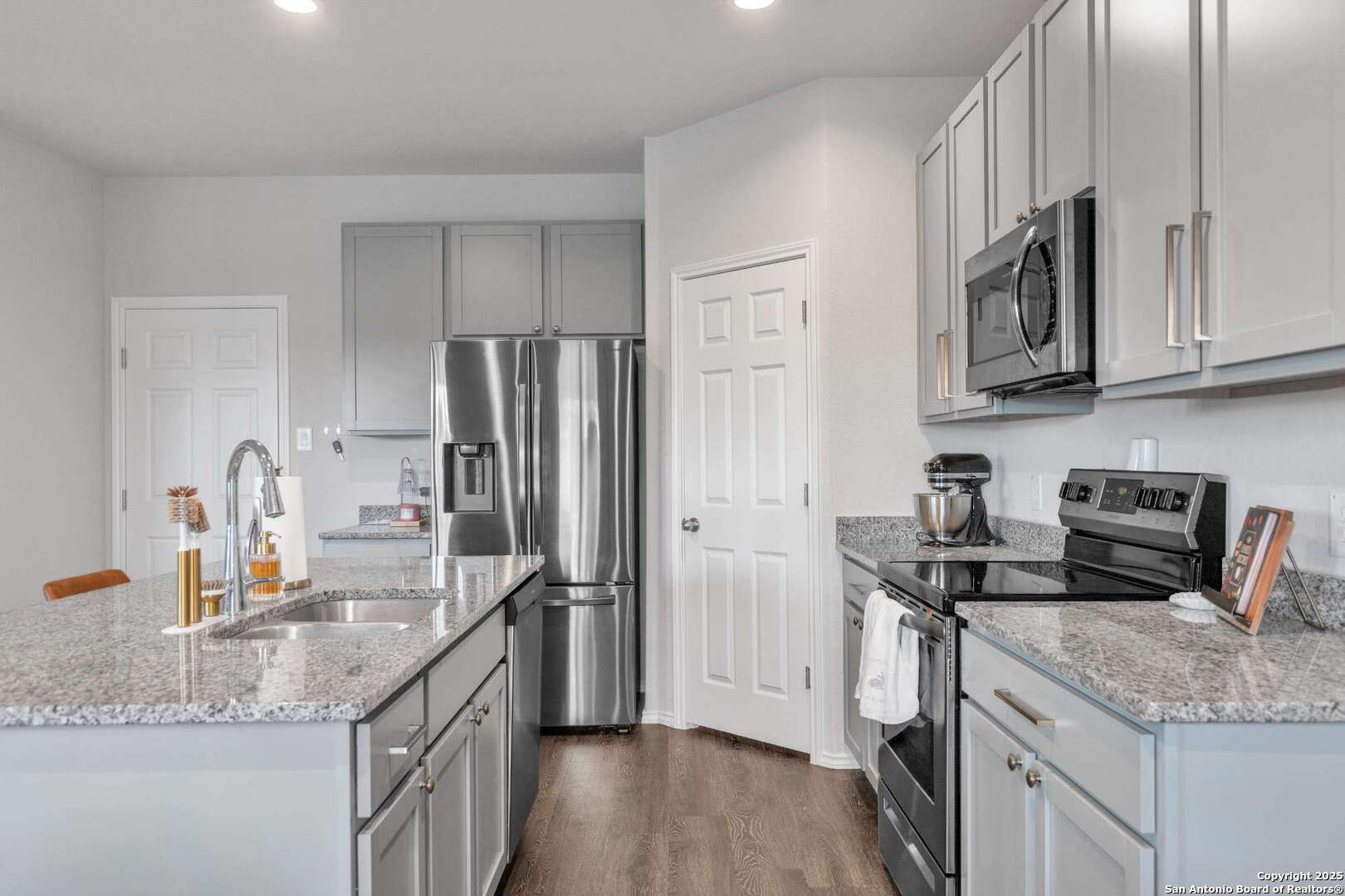 610 Pleasanton Way , San Antonio, TX, 78221 | 1882152 | Realty Texas LLC