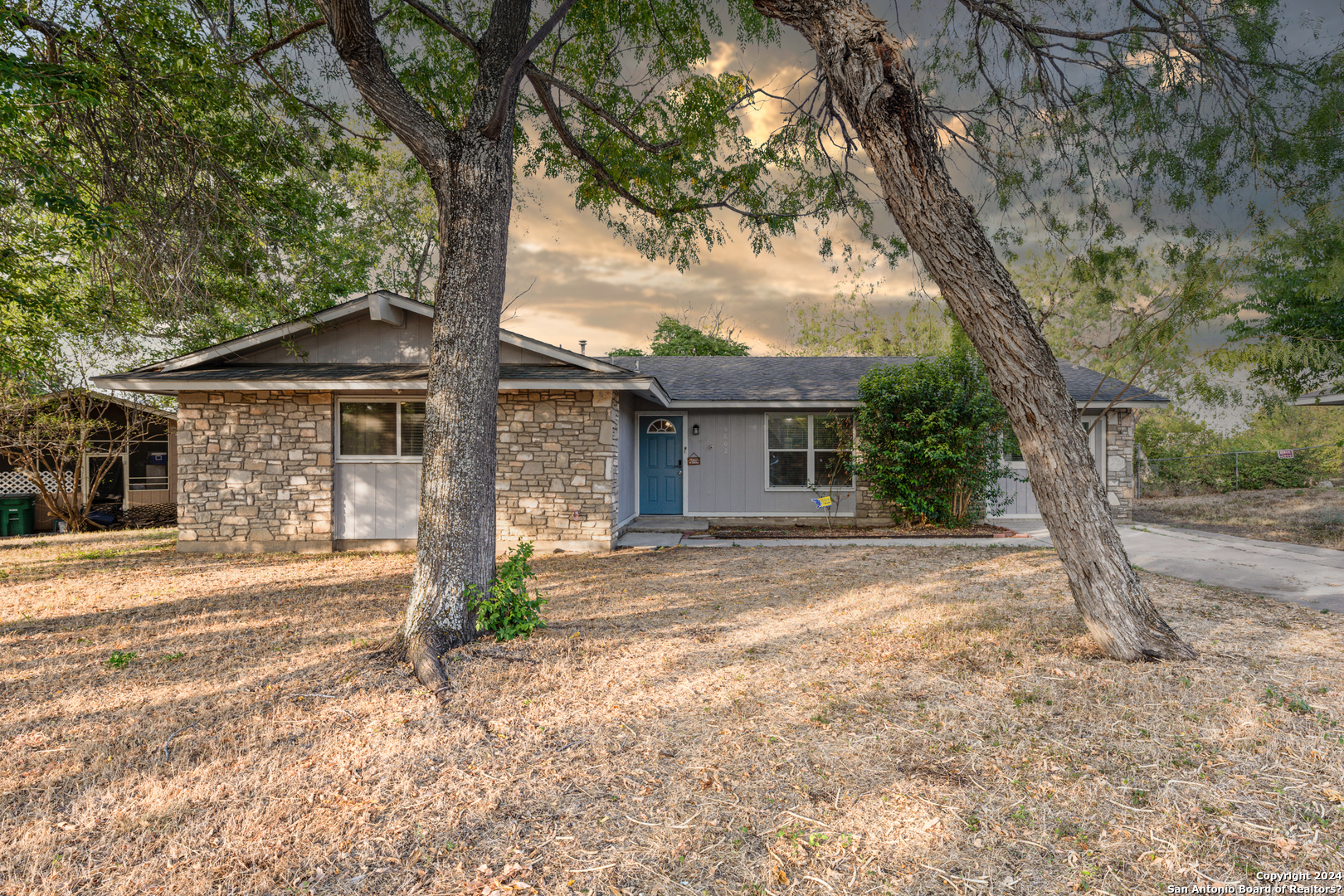 5802 Branch Valley St,San Antonio, TX 78242