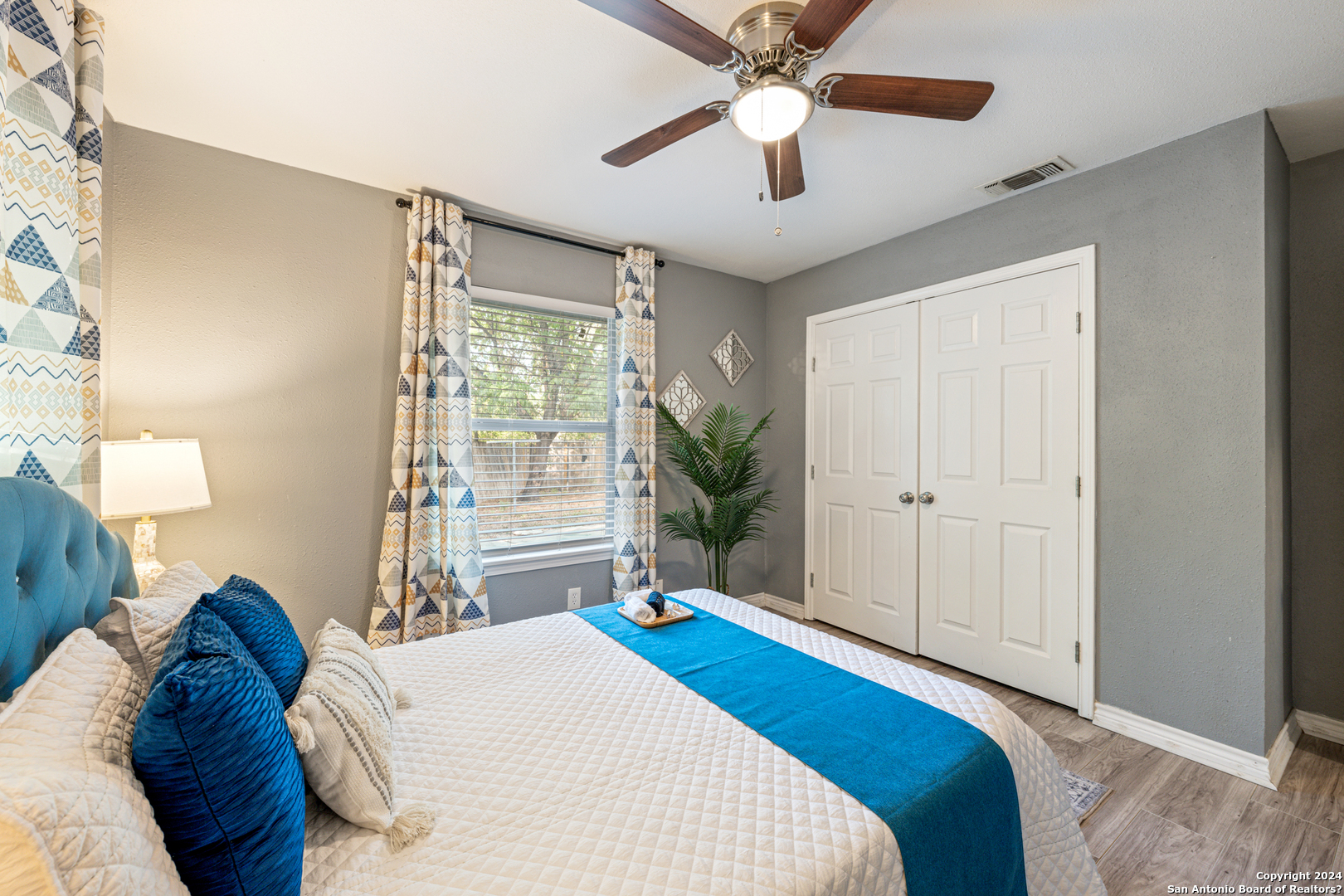 5802 Branch Valley St,San Antonio, TX 78242