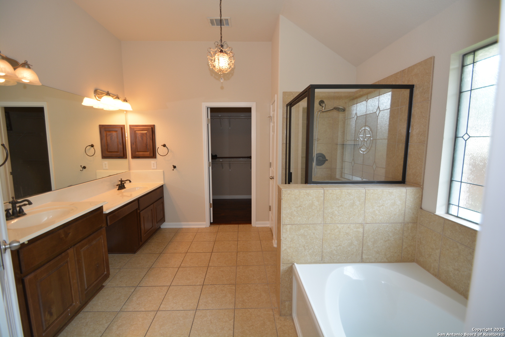 3426 Hilldale Point, SANANTONIO, TX, 78261 | 1879551 | Realty Texas LLC