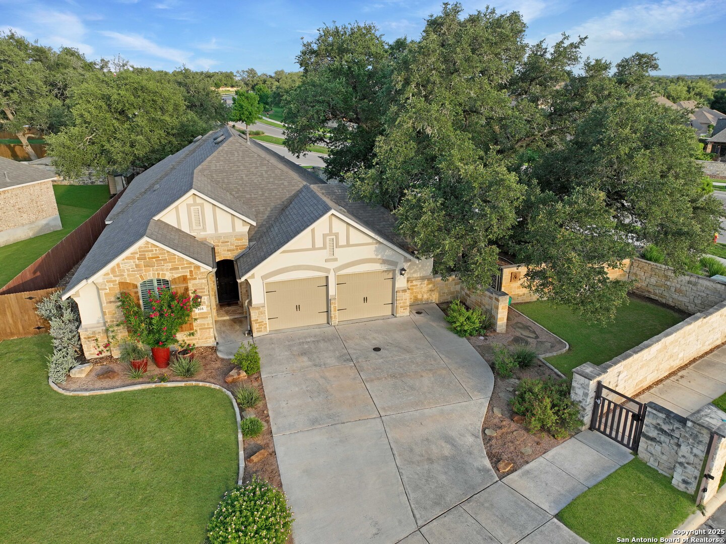 101 Boulder Crk, BOERNE, TX, 78006 | 1878907 | Realty Texas LLC