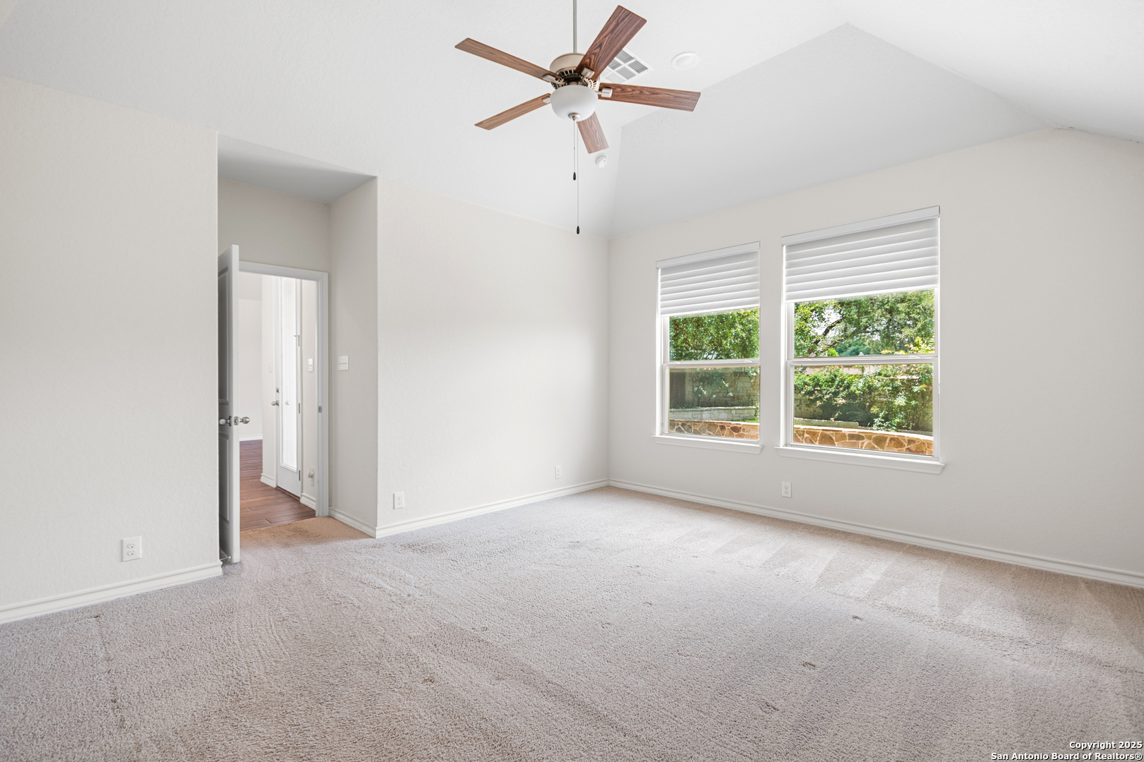101 Boulder Crk, BOERNE, TX, 78006 | 1878907 | Realty Texas LLC