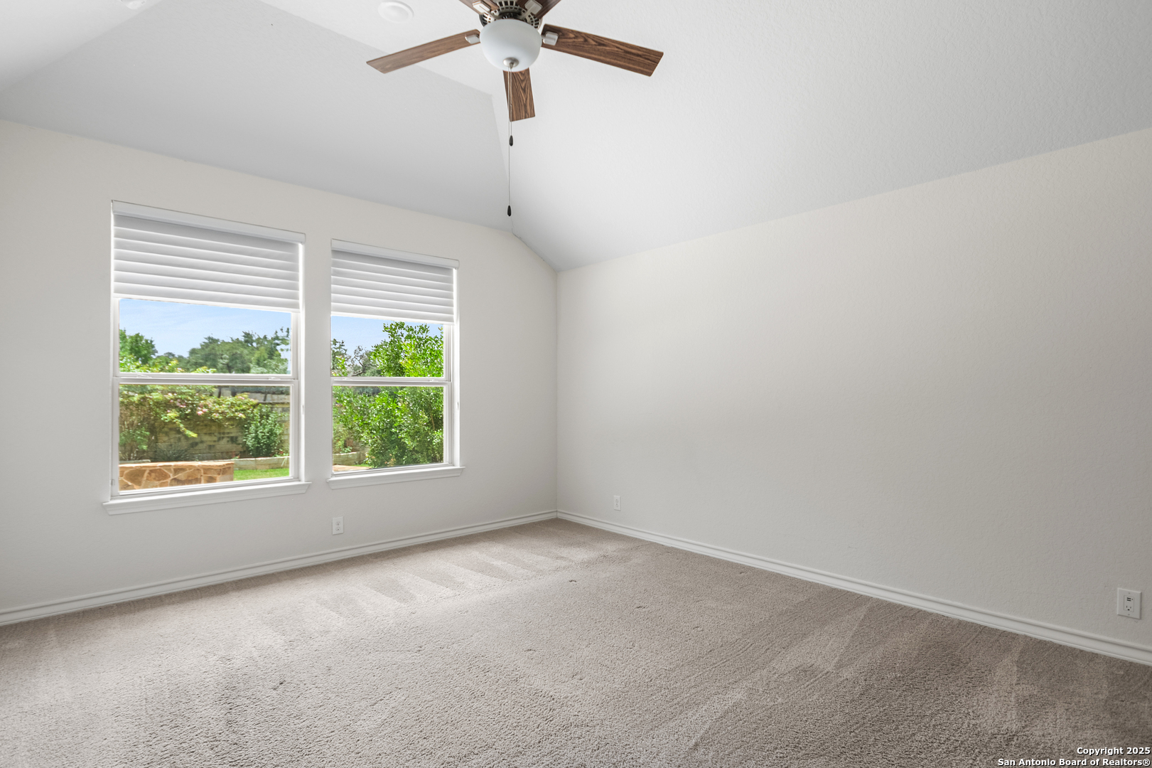 101 Boulder Crk, BOERNE, TX, 78006 | 1878907 | Realty Texas LLC