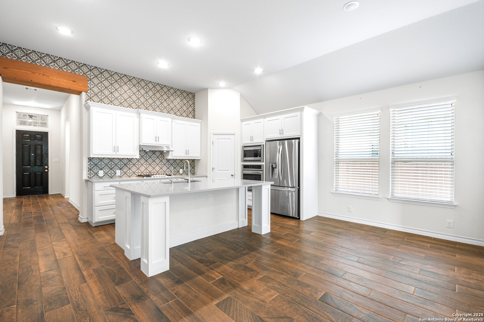101 Boulder Crk, BOERNE, TX, 78006 | 1878907 | Realty Texas LLC