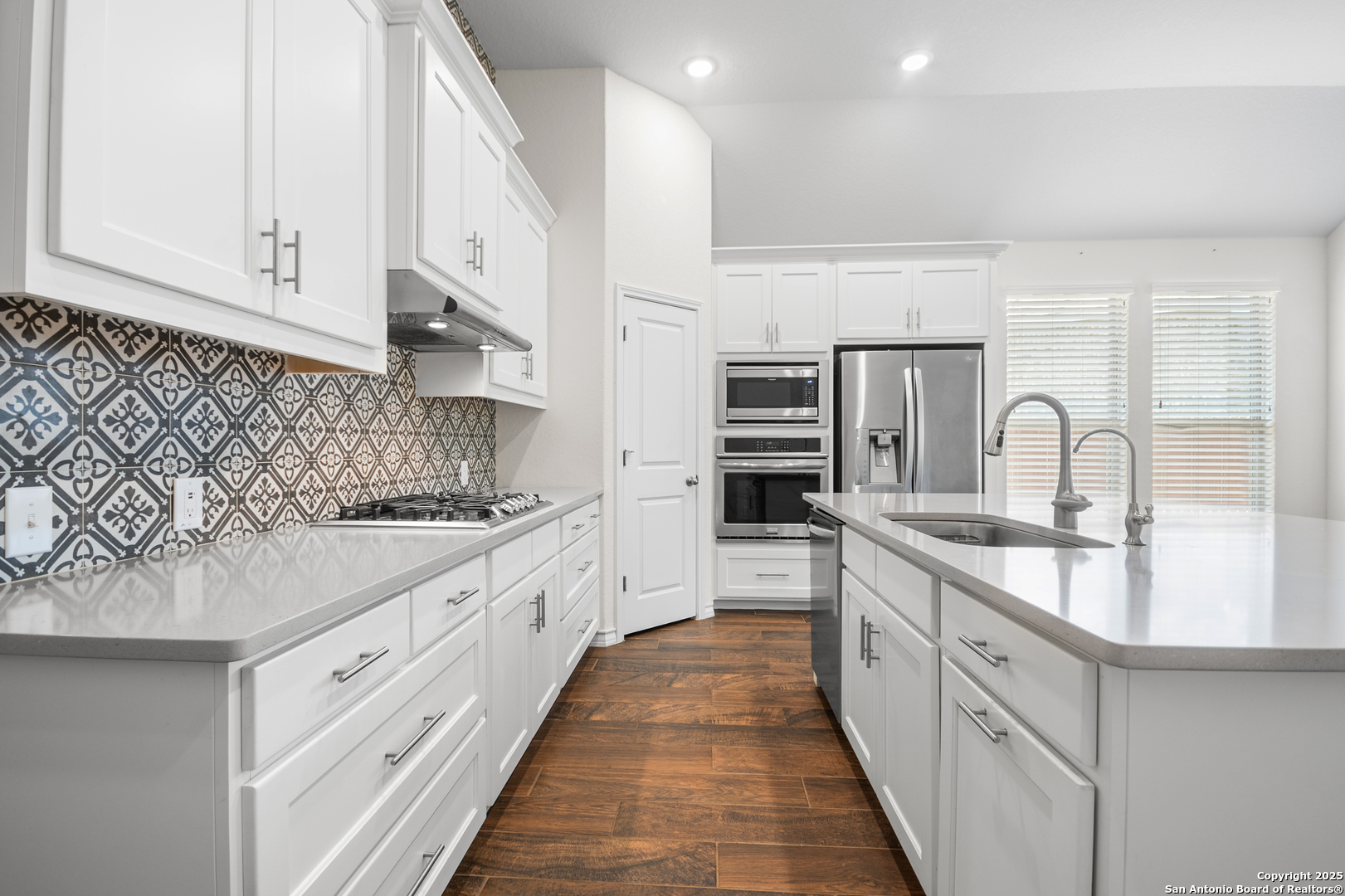 101 Boulder Crk, BOERNE, TX, 78006 | 1878907 | Realty Texas LLC