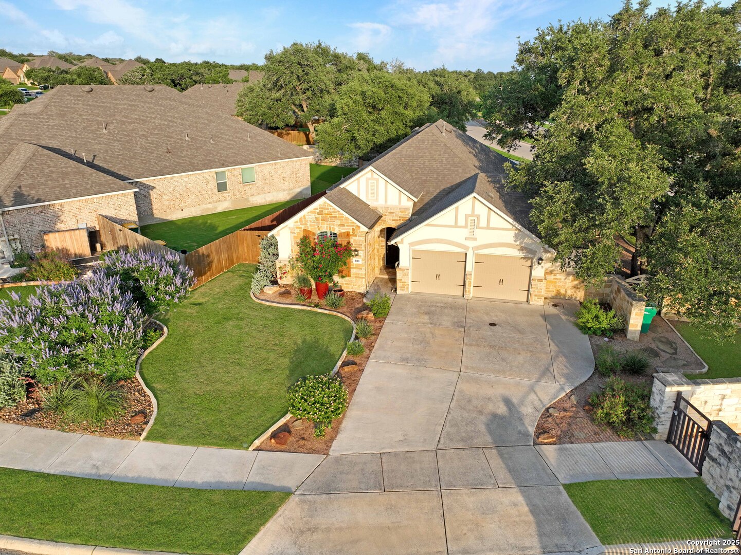 101 Boulder Crk, BOERNE, TX, 78006 | 1878907 | Realty Texas LLC