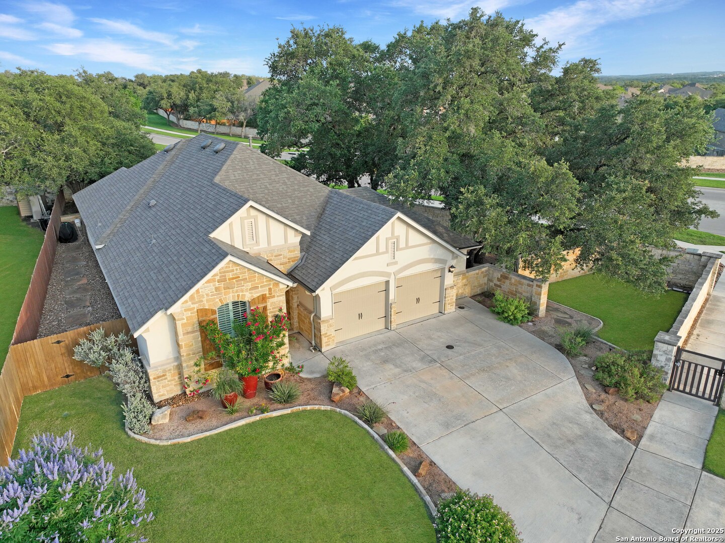 101 Boulder Crk, BOERNE, TX, 78006 | 1878907 | Realty Texas LLC