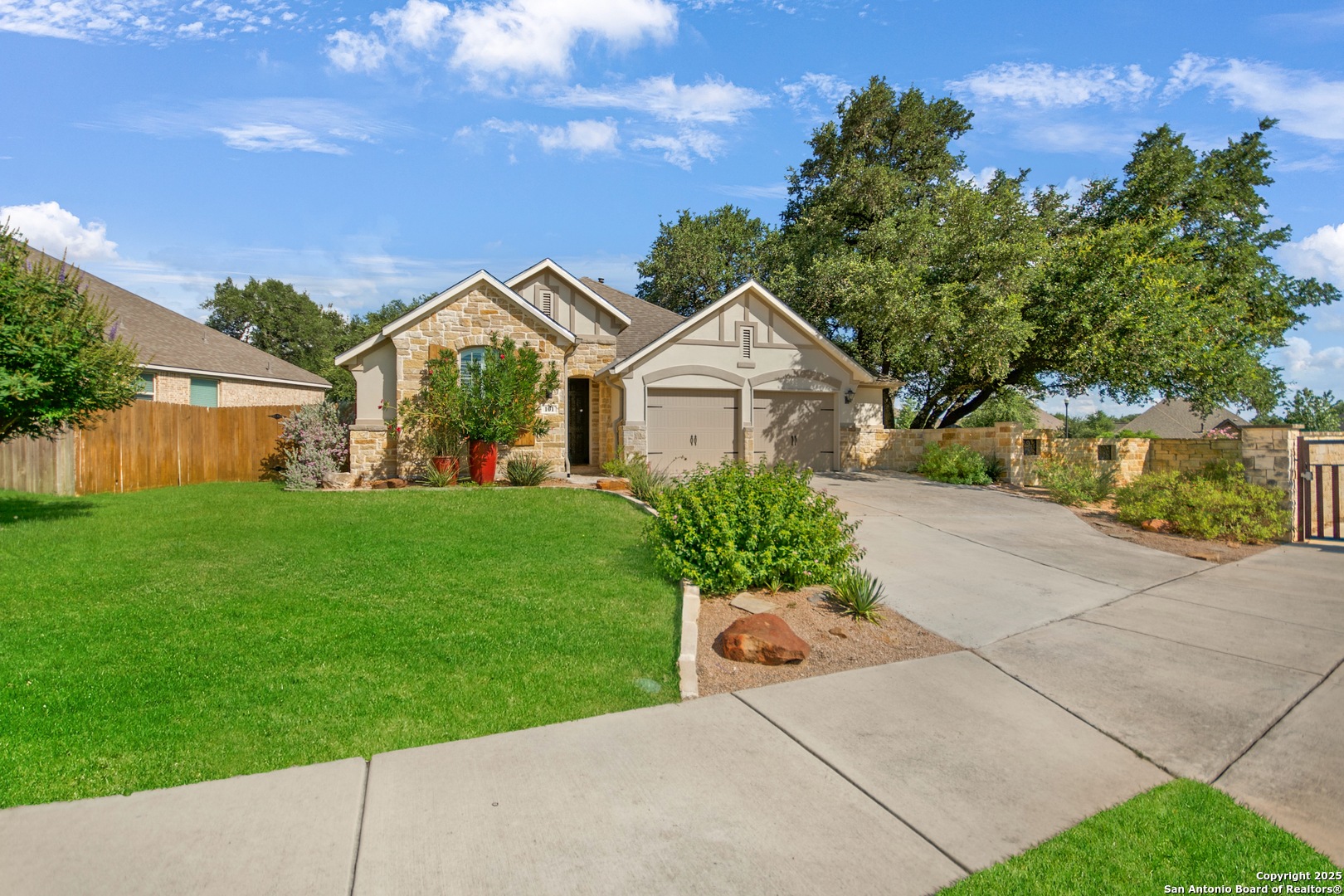 101 Boulder Crk, BOERNE, TX, 78006 | 1878907 | Realty Texas LLC