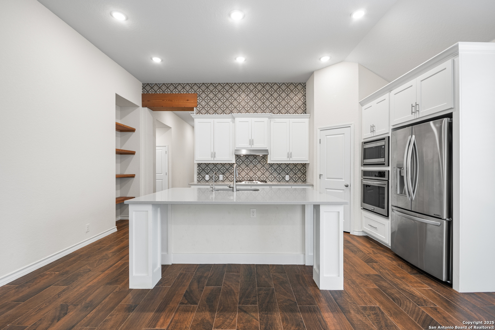 101 Boulder Crk, BOERNE, TX, 78006 | 1878907 | Realty Texas LLC