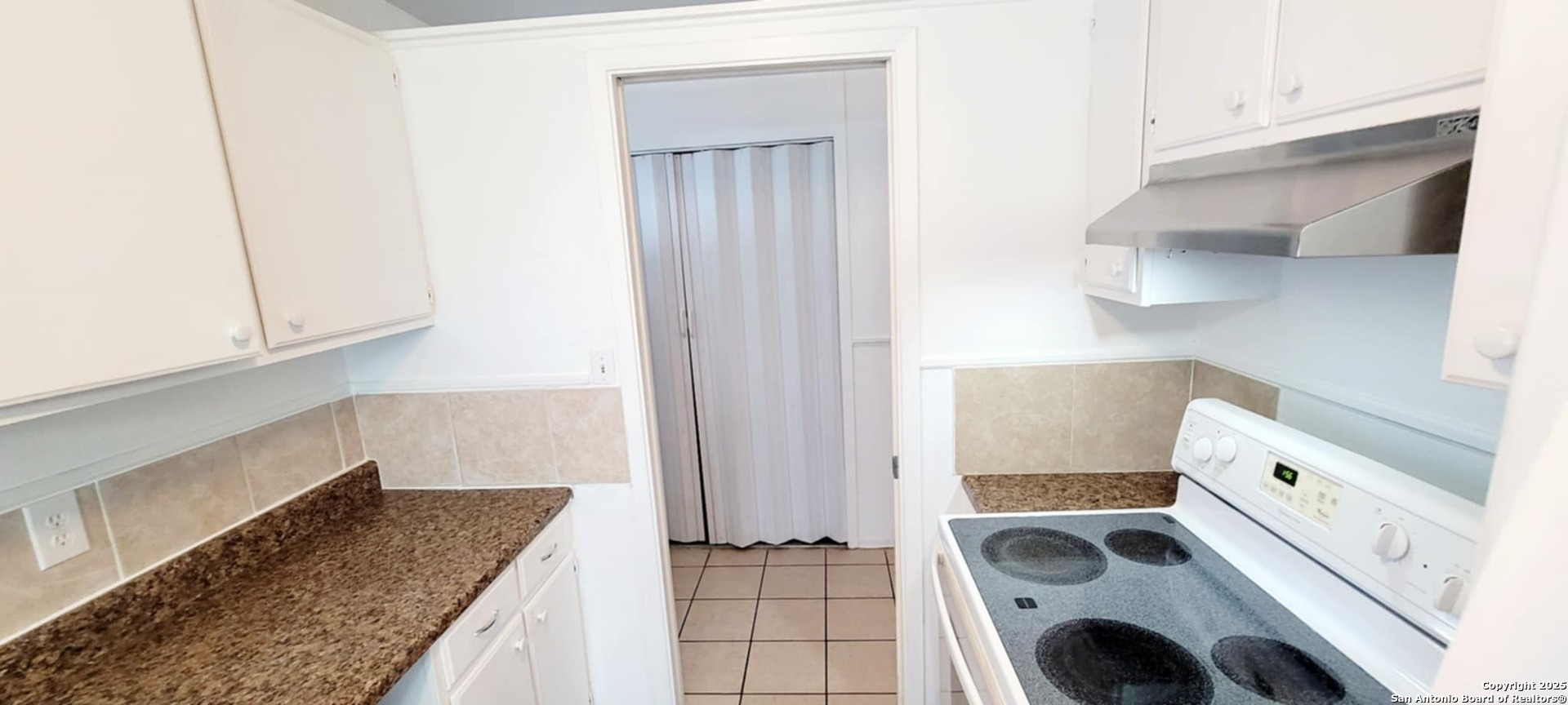 12313 Trailing Oaks, Live Oak, TX, 78233 | 1884129 | Realty Texas LLC