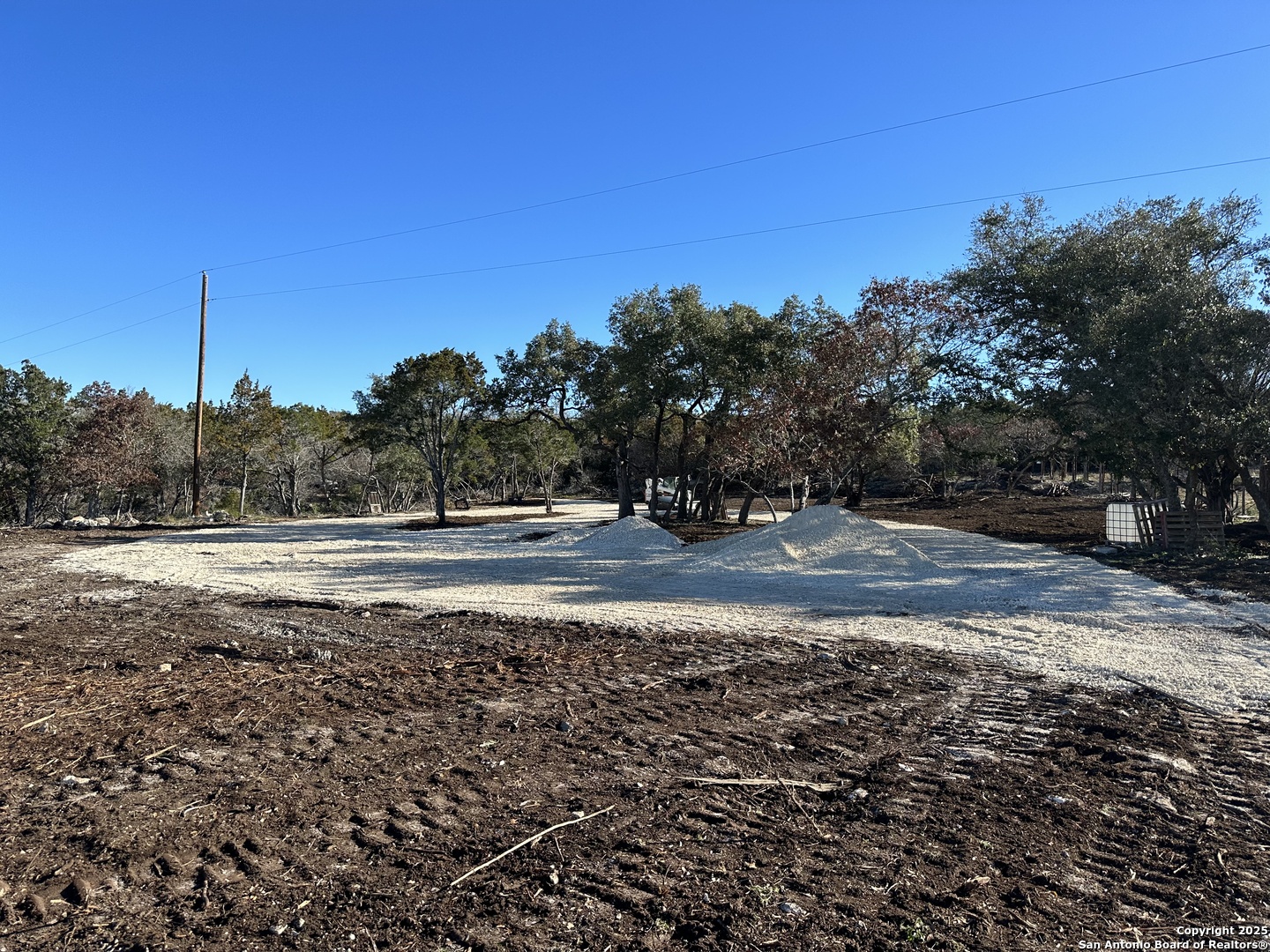 308 Elm Pass, CENTERPOIN, TX, 78010 | 1888392 | Realty Texas LLC