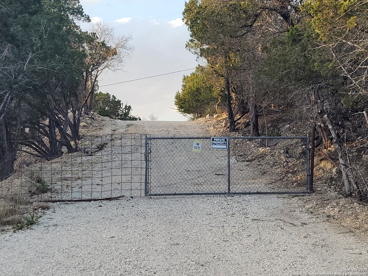 308 Elm Pass, CENTERPOIN, TX, 78010 | 1888392 | Realty Texas LLC