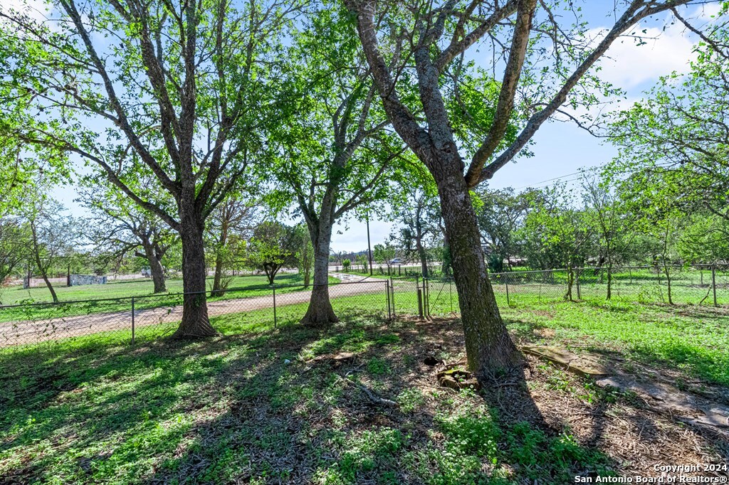 6268 Highway 27, CENTERPOIN, TX, 78010 | 1893893 | Realty Texas LLC