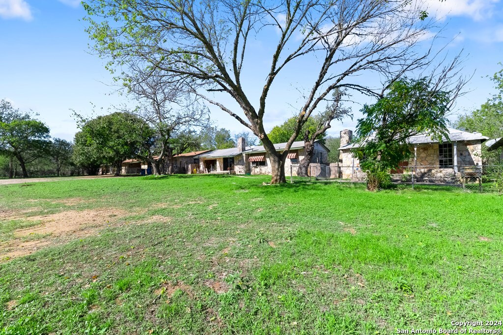 6268 Highway 27, CENTERPOIN, TX, 78010 | 1893893 | Realty Texas LLC