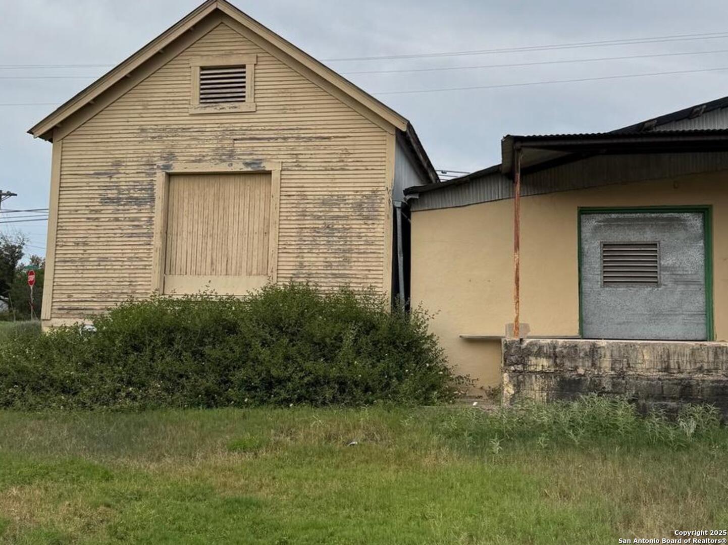 407 High St., COMFORT, TX, 78013 | 1911470 | Realty Texas LLC