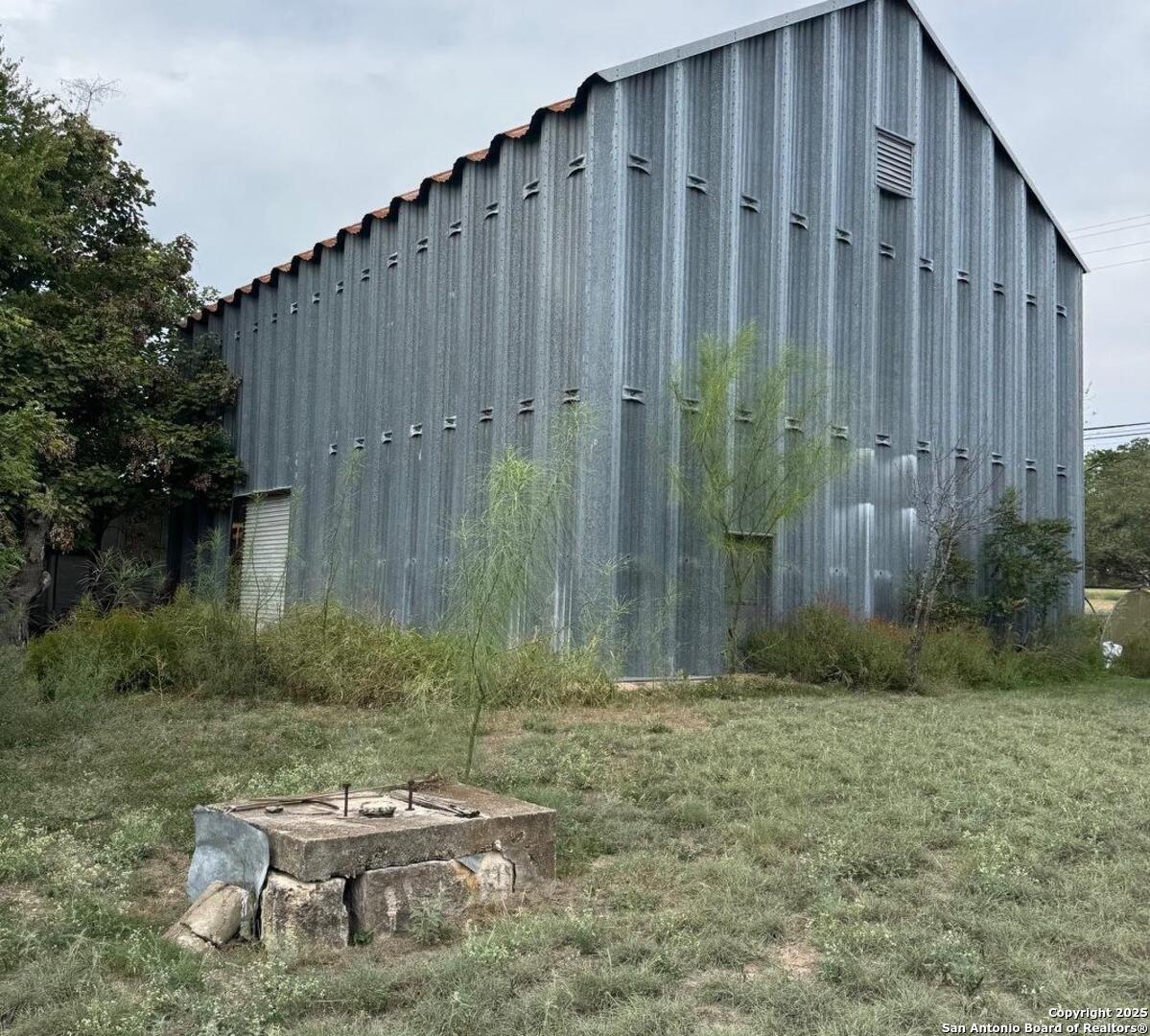 407 High St., COMFORT, TX, 78013 | 1911470 | Realty Texas LLC