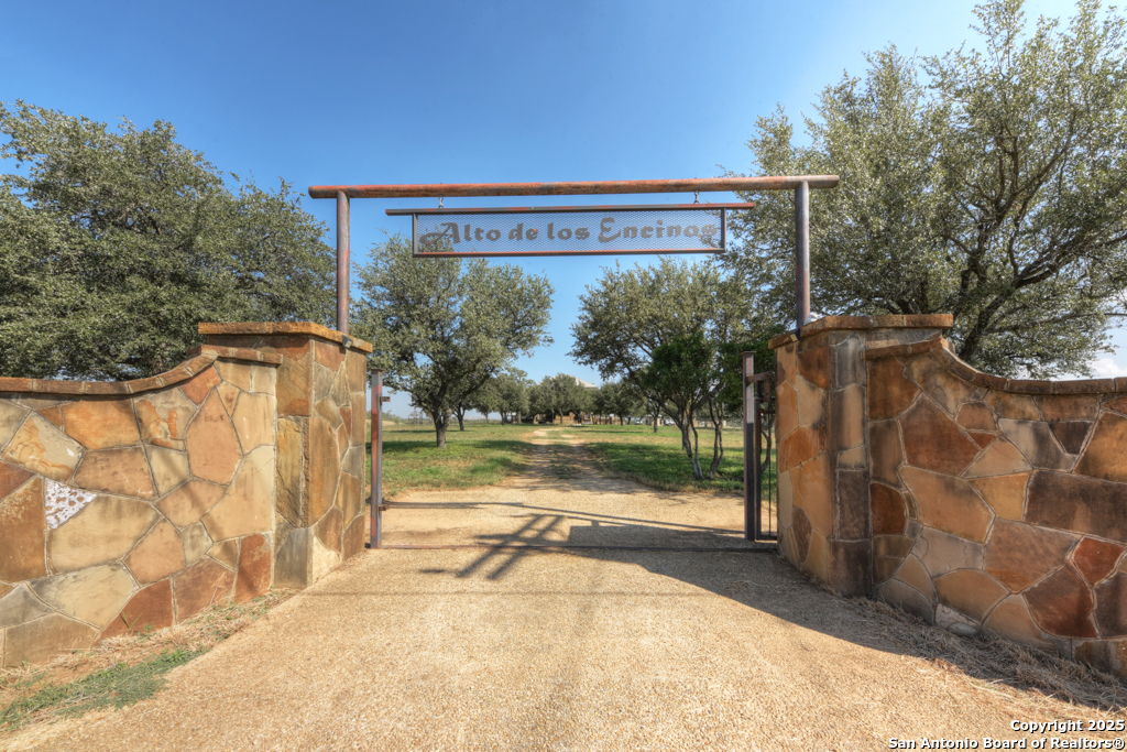 6887 Von Ormy, Von Ormy, TX, 78073 | 1911887 | Realty Texas LLC