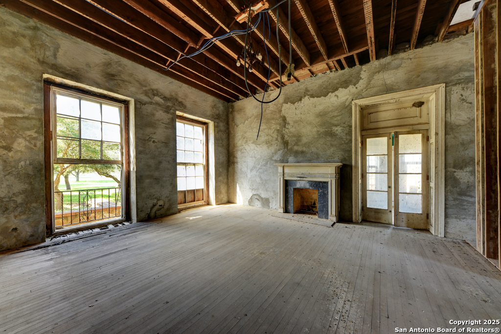 6887 Von Ormy, Von Ormy, TX, 78073 | 1911887 | Realty Texas LLC